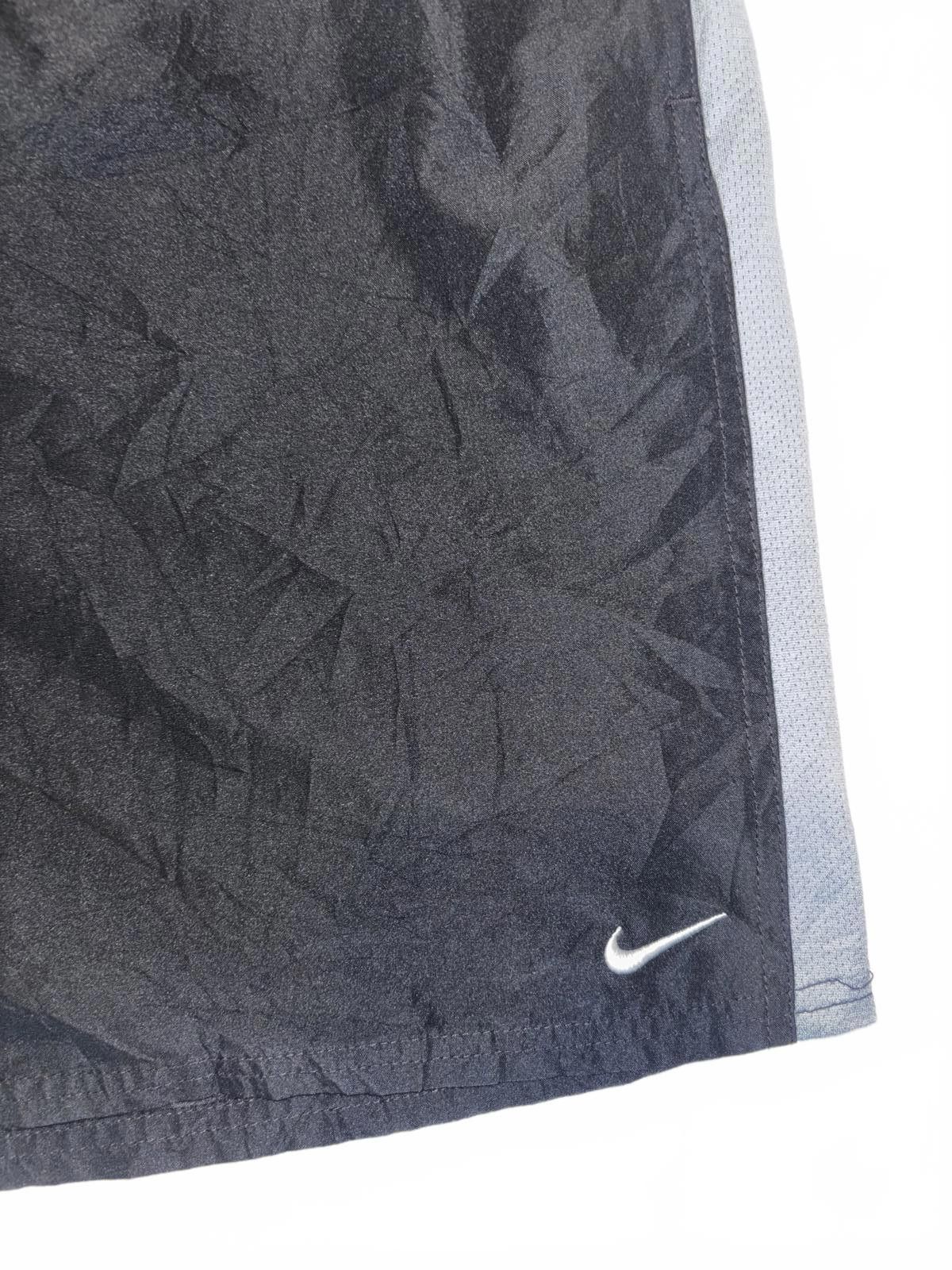 Nike Nike Men's Black Swim Trunks with Neon Accents Size US 40 / EU 56 - 7 Thumbnail