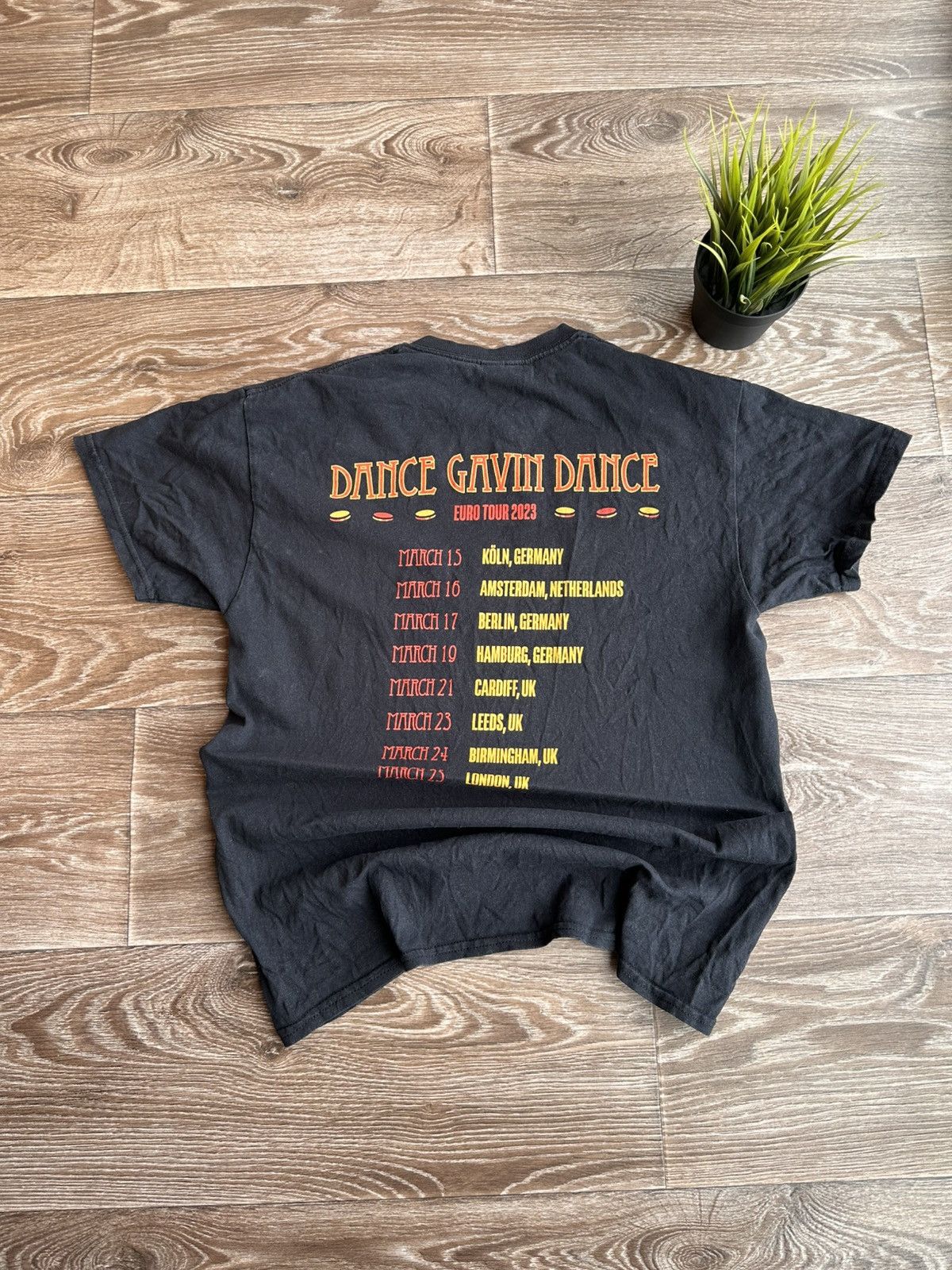 Band Tees 🔥 Dance Gavin Dance Jackpot Juicer Tour Rock Band T Shirt Size US M / EU 48-50 / 2 - 2 Thumbnail
