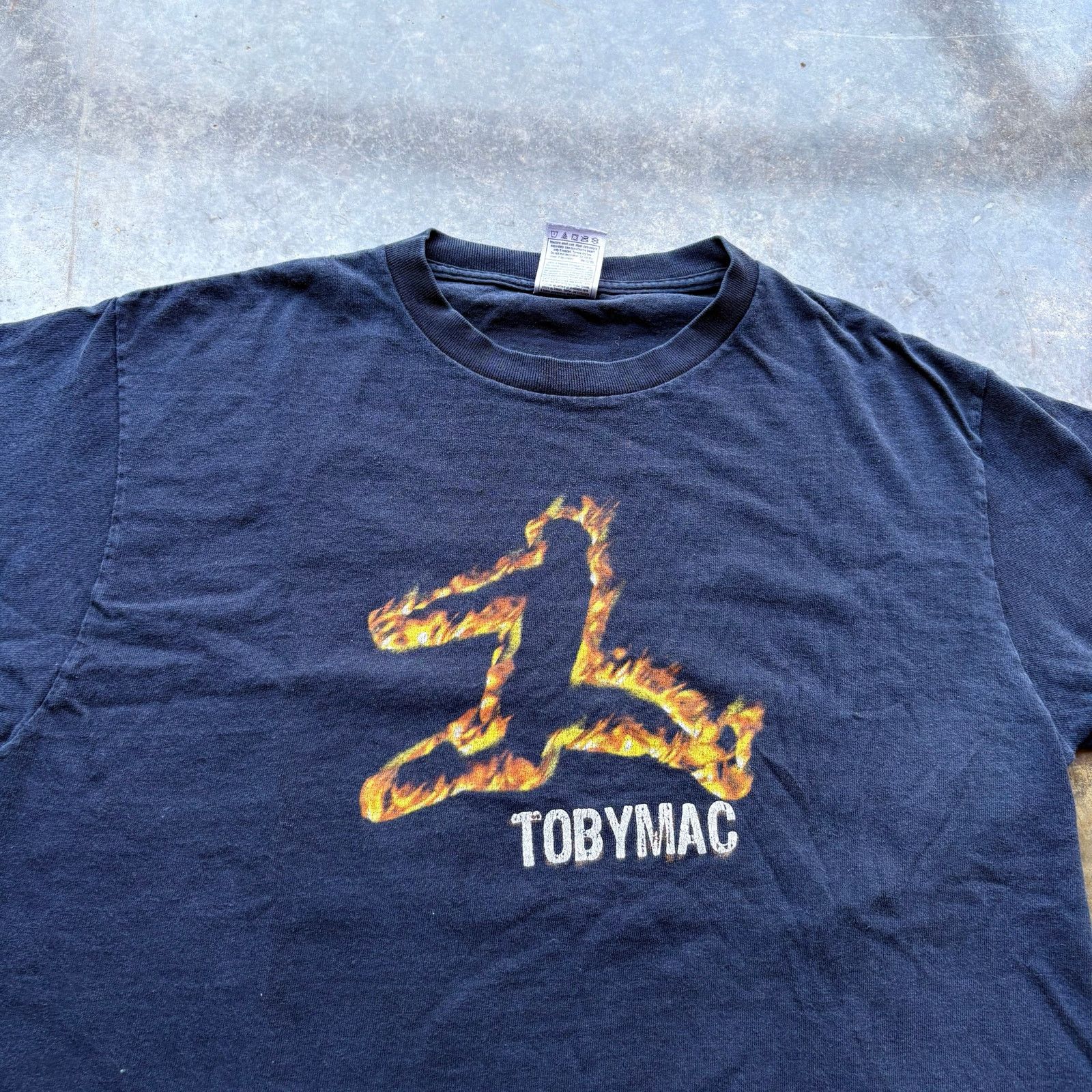 Vintage Vintage Y2K Tobymac Graphic T-shirt Size US M / EU 48-50 / 2 - 2 Thumbnail