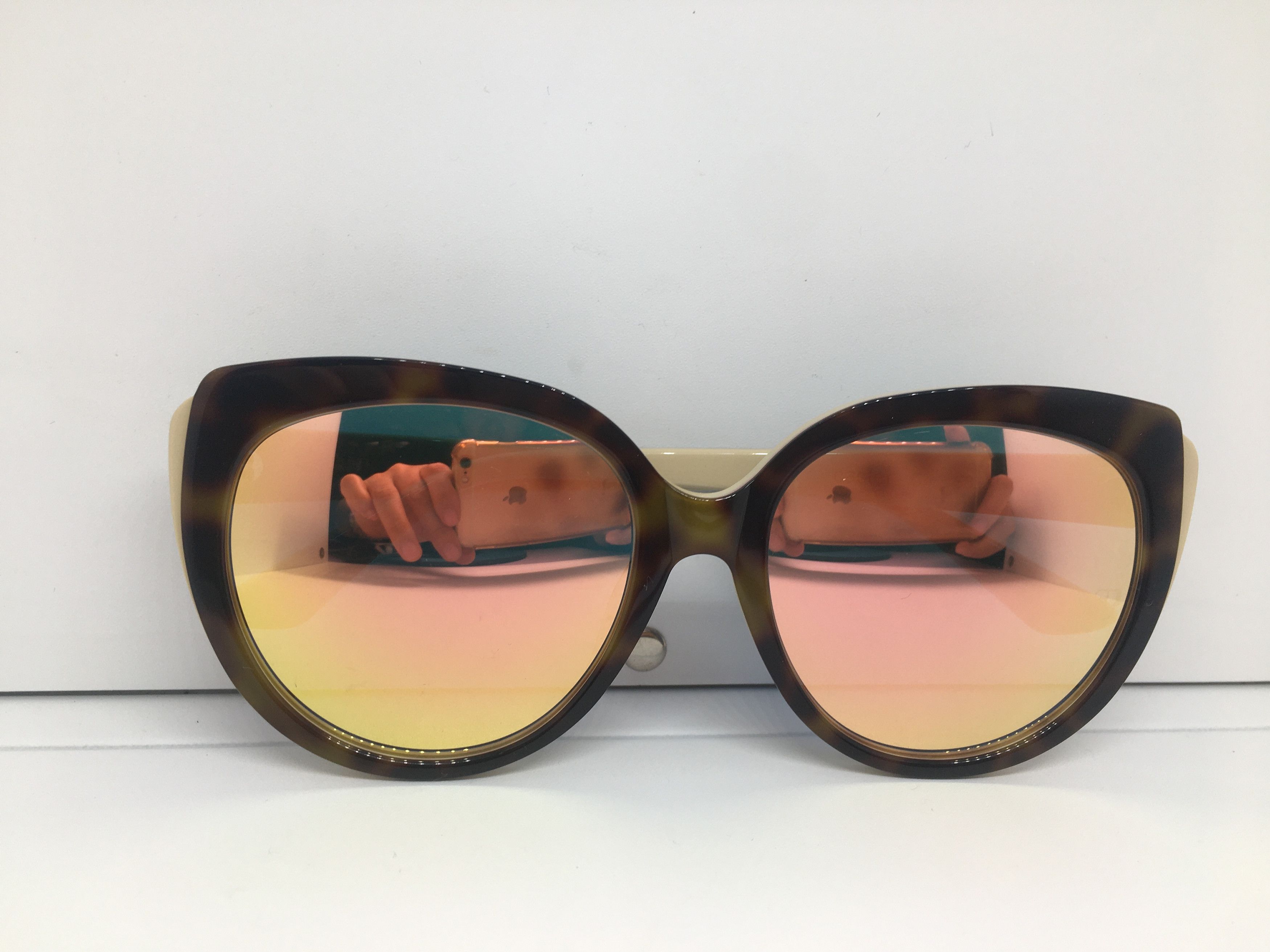 Other Great Dreamer Caster Oversize Sunglasses Frame Diva Size ONE SIZE - 8 Thumbnail