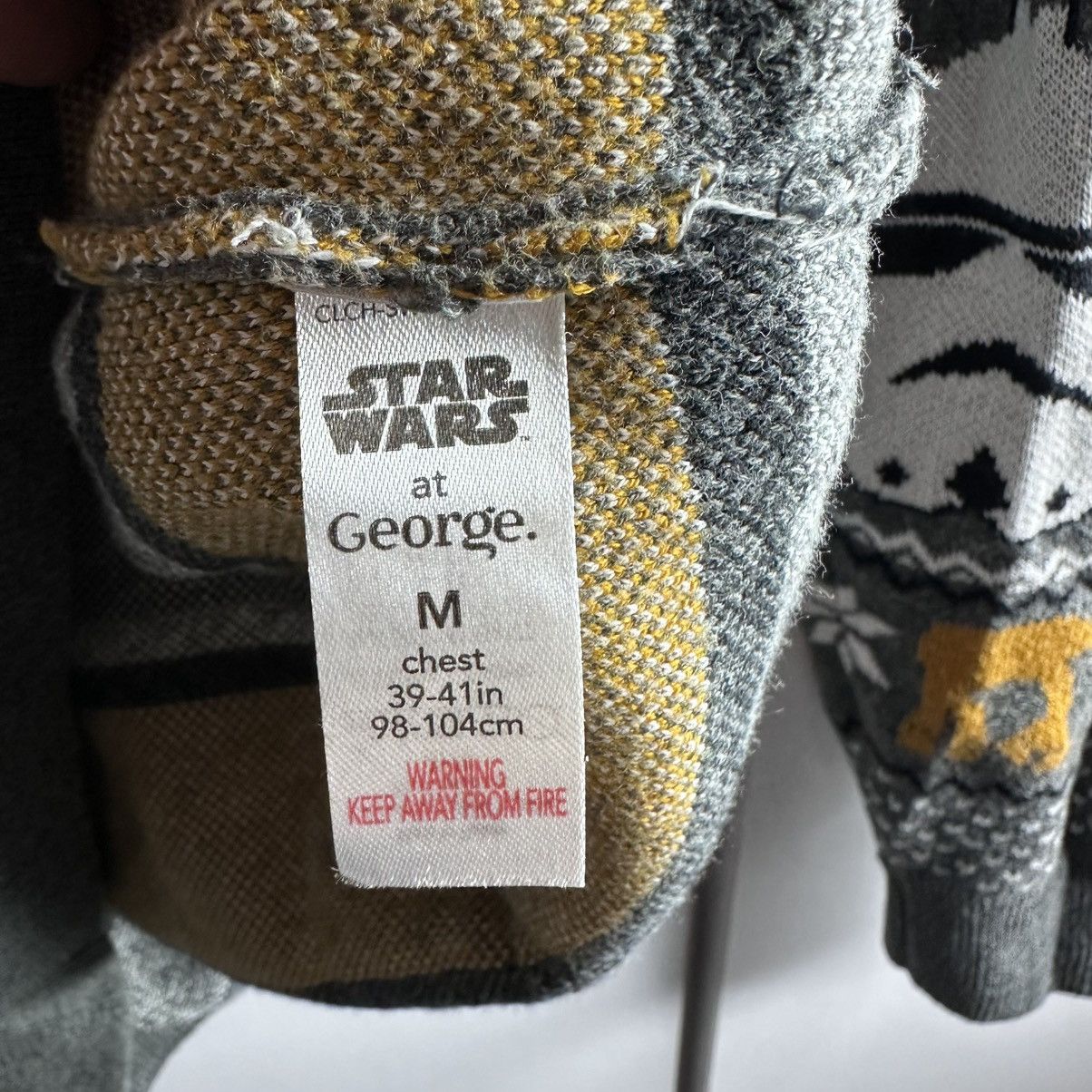 Star Wars Star Wars Sweaters Mandalorian Size US M / EU 48-50 / 2 - 5 Thumbnail