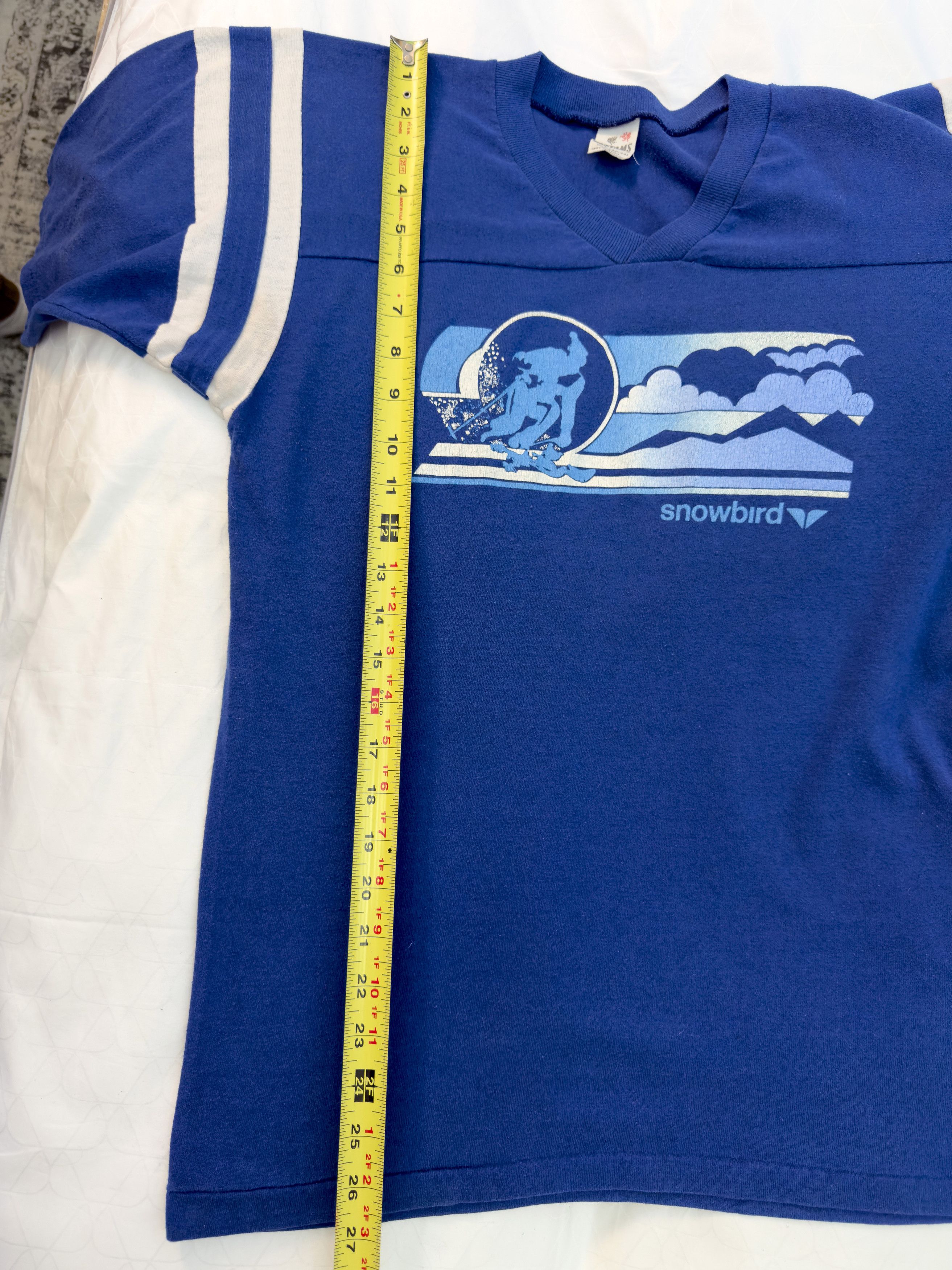 Other Vintage Snowbird Ski Graphic V-Neck Single Stitch (USA) Size US L / EU 52-54 / 3 - 6 Thumbnail
