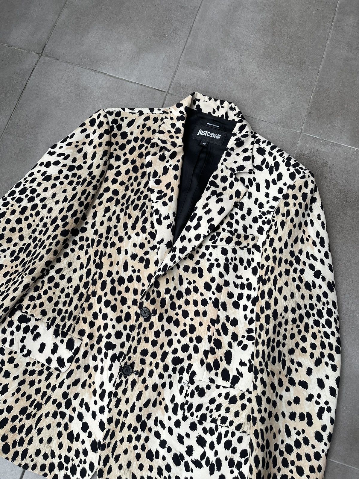 Just Cavalli !DS! FW22 Just Cavalli Leopard Print Natural Blazer Size US L / EU 52-54 / 3 - 13 Thumbnail