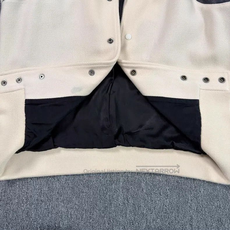 Saint Laurent Paris Saint Laurent Paris Beige Baseball Jersey with Leather Pan Size US L / EU 52-54 / 3 - 5 Thumbnail