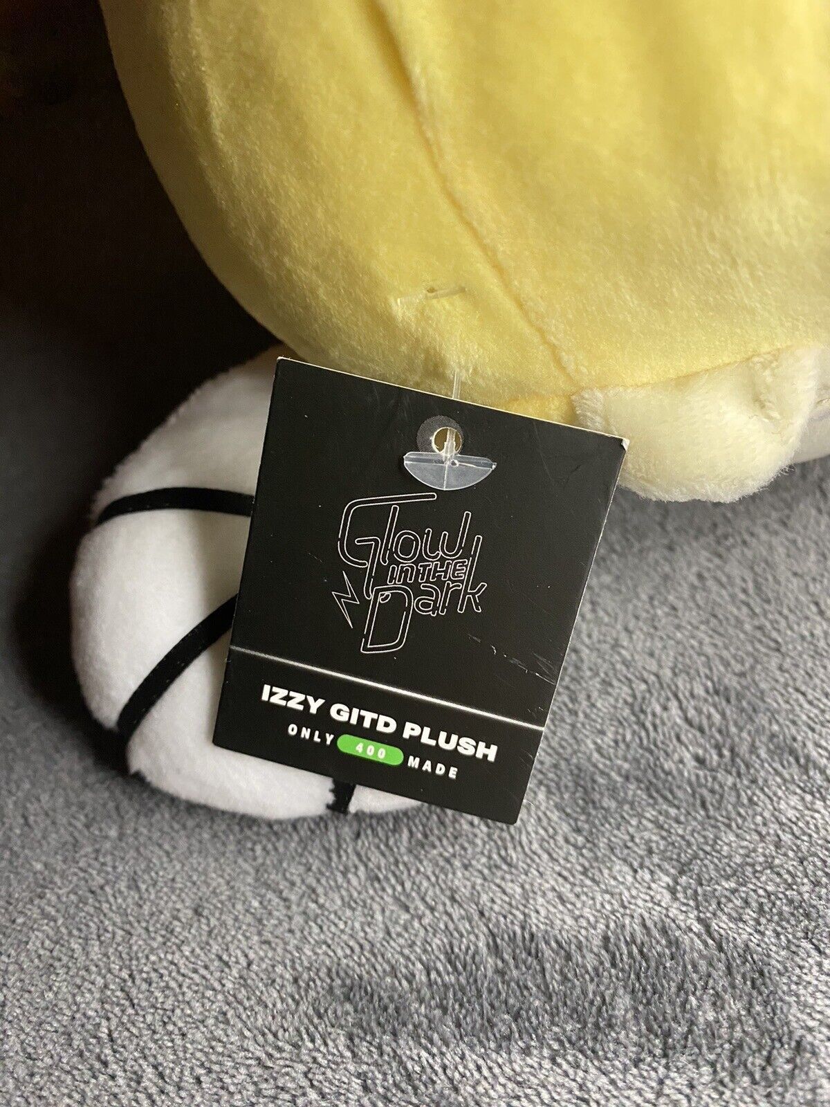 Other Makeship Izzzyzzz plush Izzy GITD YT ONLY 400 RARE NWT Size ONE SIZE - 6 Thumbnail