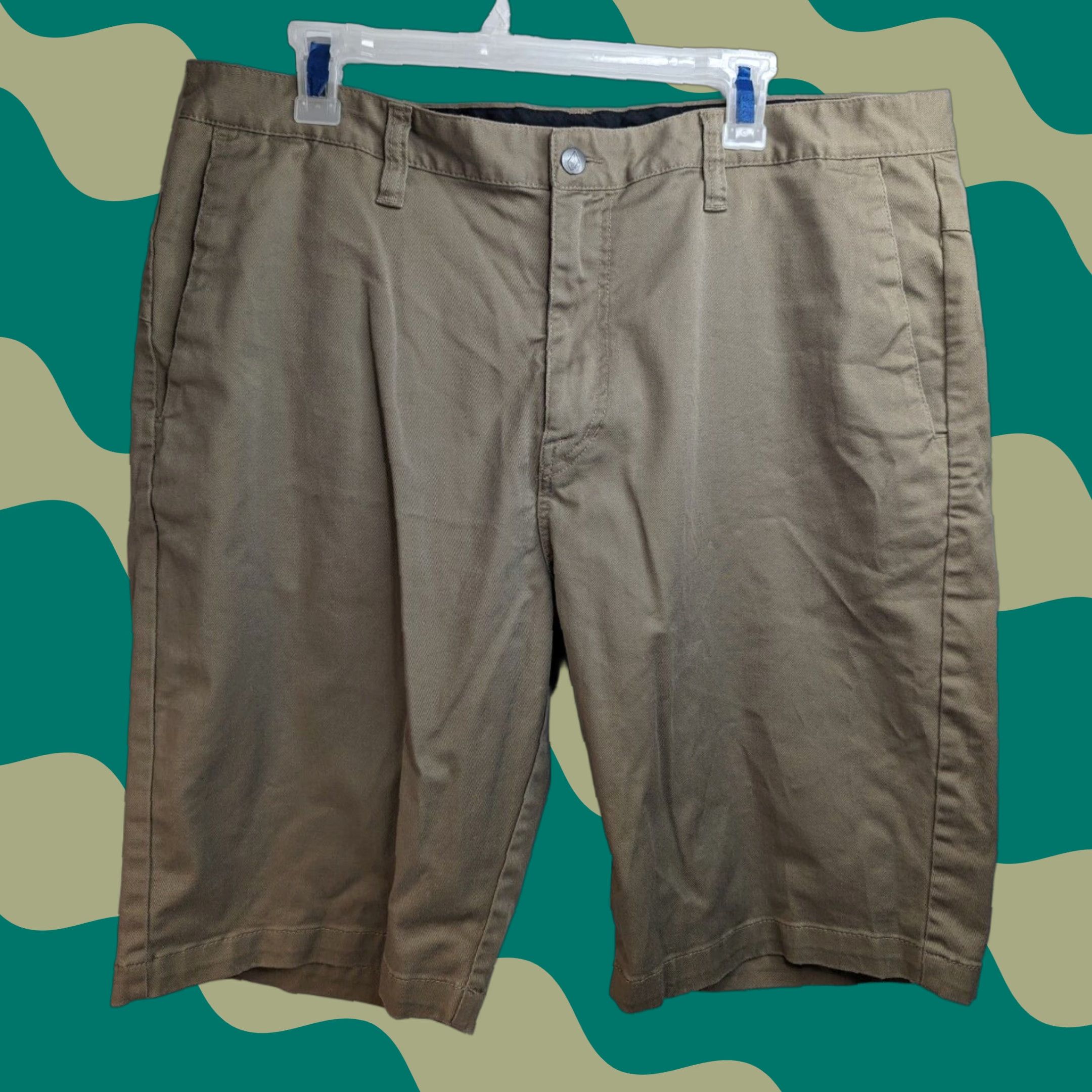 Volcom Volcom Shorts Mens 38 Brown Flat Front Casual Outdoor Bermuda Chino Skateboard Shirt Size US 38 / EU 54 - 1 Thumbnail