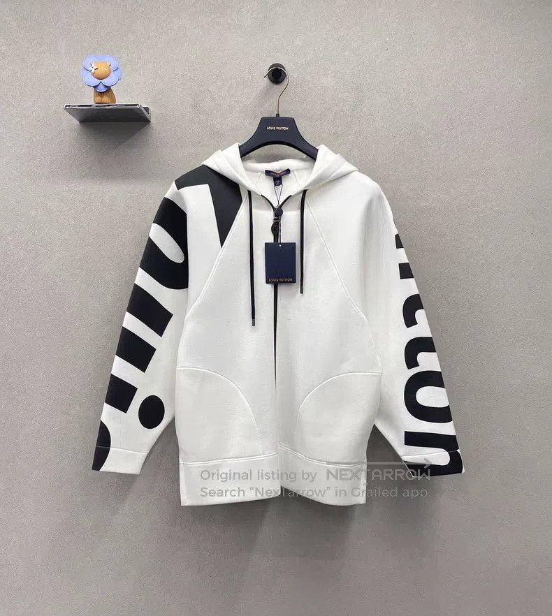 Louis Vuitton Louis Vuitton White monogrammed hooded sweatshirt Size US XS / EU 42 / 0 - 1 Thumbnail