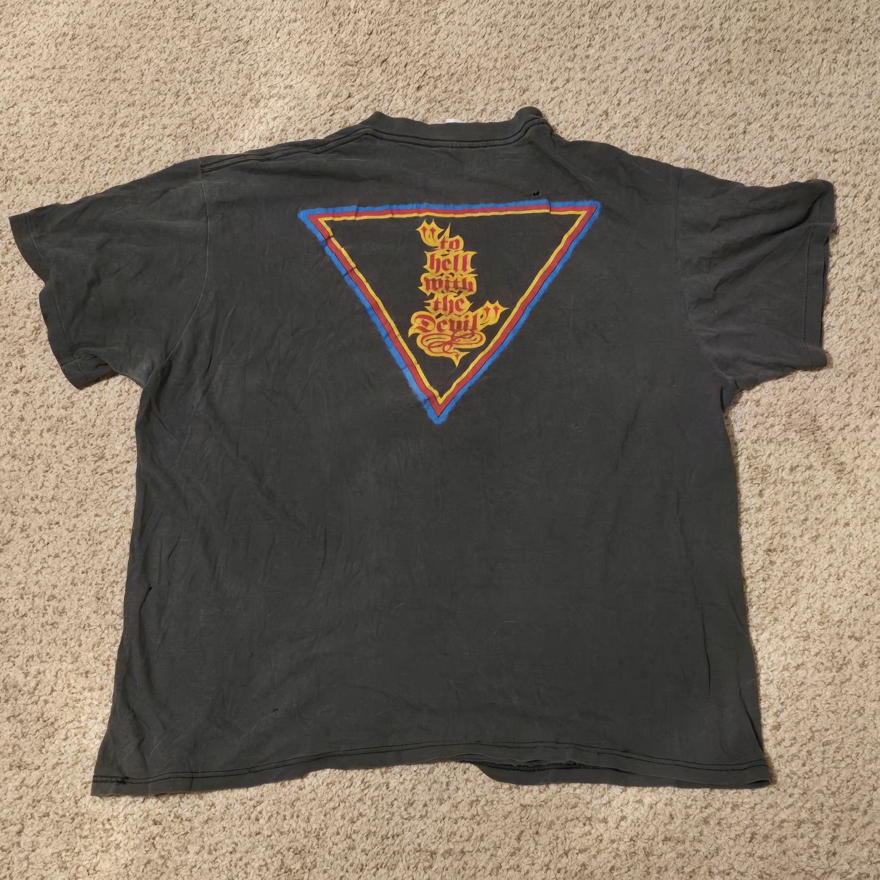 Vintage Vintage 1987 Stryper “To Hell With The Devil” T-Shirt Size US XL / EU 56 / 4 - 3 Thumbnail