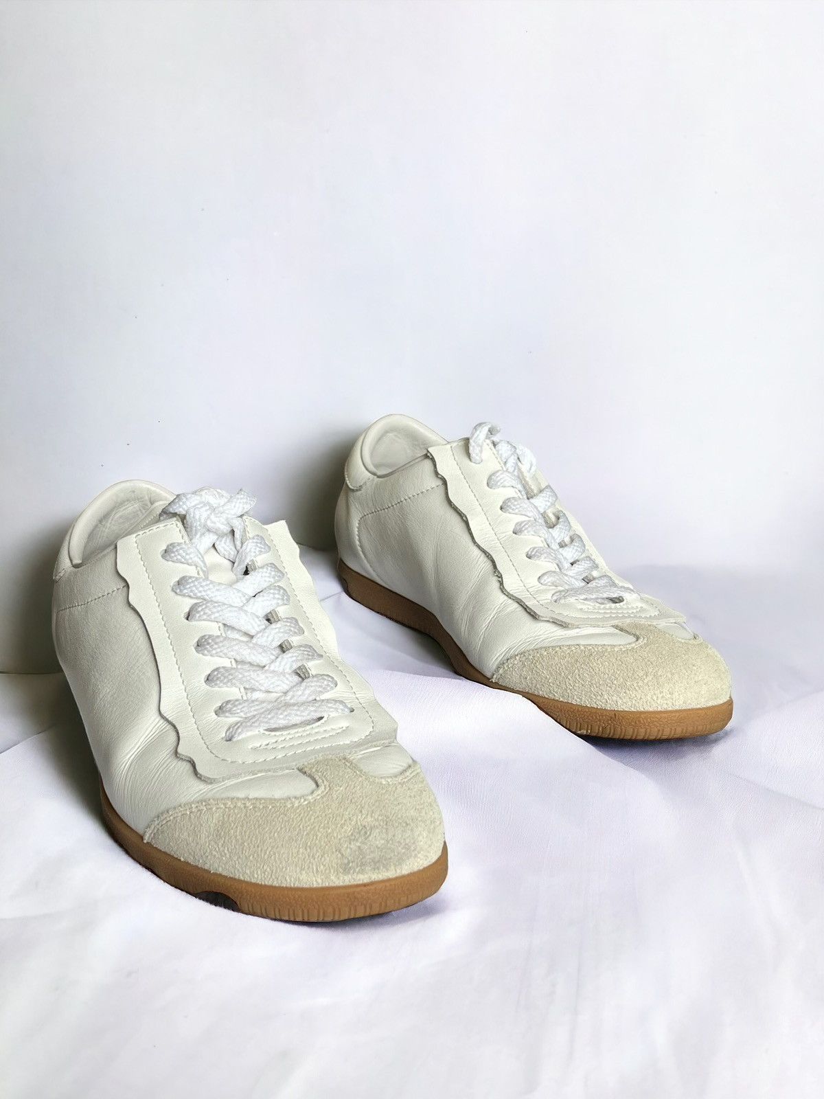 Maison Margiela Margiela featherlight cutout low top sneakers Size US 7 / IT 37 - 2 Thumbnail
