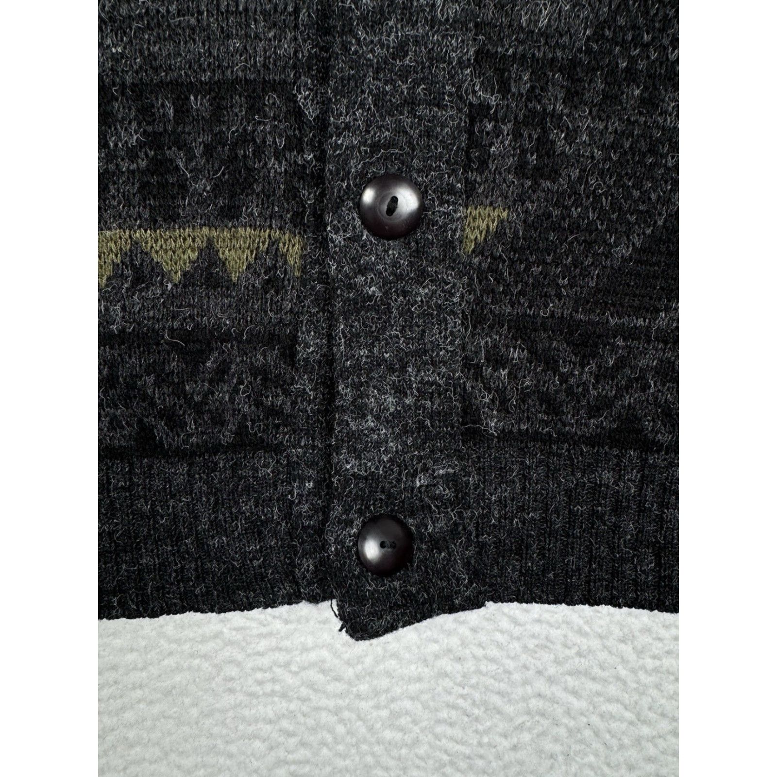 Vintage VINTAGE D'Laurent's Cardigan Sweater Men L Acrylic Pattern Grandpa Gray Green - Mens - Sweater - Cardigan - Large - Gray - Acrylic - Vintage - 90s Size US L / EU 52-54 / 3 - 4 Thumbnail