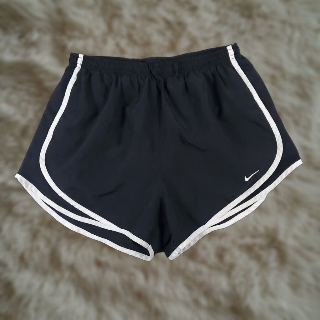 Nike Nike Shorts Womens Medium Black Swoosh Dri Fit Track Running Active Ladies Size 32" / US 10 / IT 46 - 1 Thumbnail