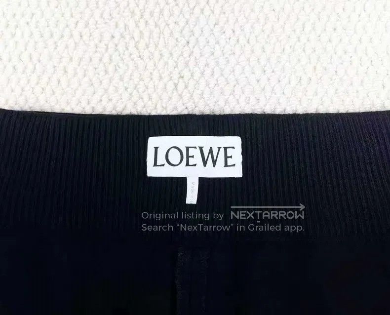 Loewe Loewe Black Oversized Classic Embroidered Logo Pure Wool K Size US 36 / EU 52 - 3 Thumbnail