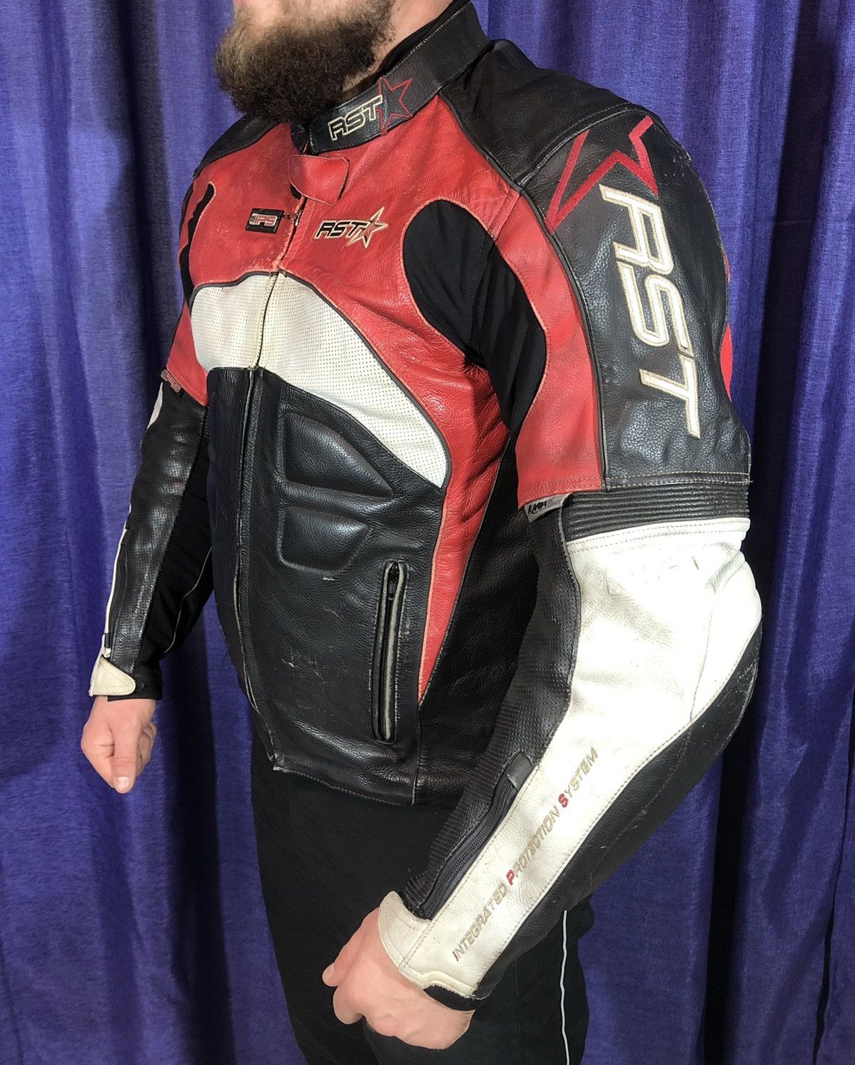 Dainese × Ferrari × Yamaha RST Motorcycle Leather Jacket Racing Size US L / EU 52-54 / 3 - 2 Thumbnail