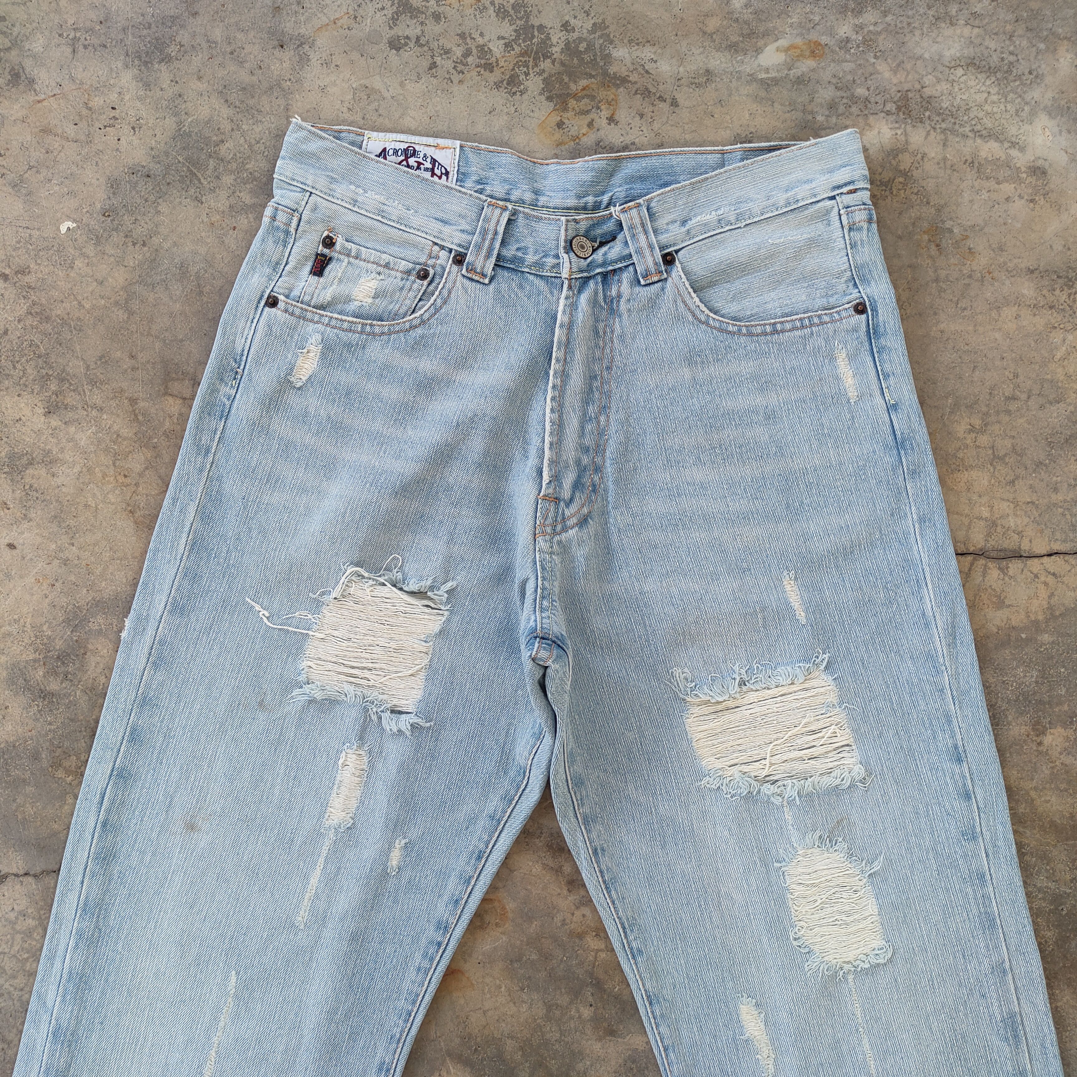Abercrombie & Fitch W32 VINTAGE BOOTCUT FLARE FADED RIPPED JEANS PANTS Size US 32 / EU 48 - 3 Thumbnail