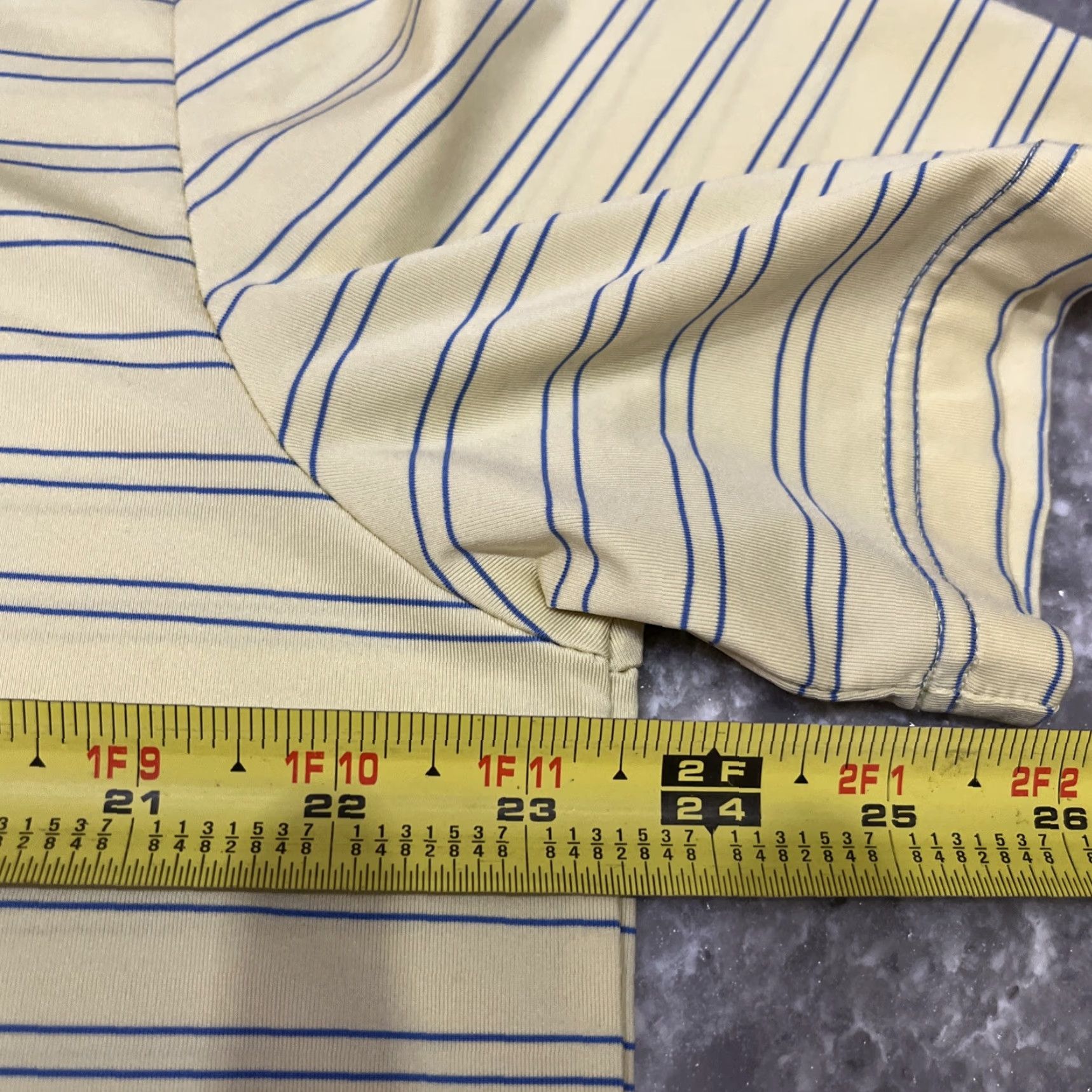 RLX Ralph Lauren RLX Ralph Lauren Polo Shirt Mens Large Yellow Blue Striped Performance Golf Shirt Size US L / EU 52-54 / 3 - 4 Thumbnail