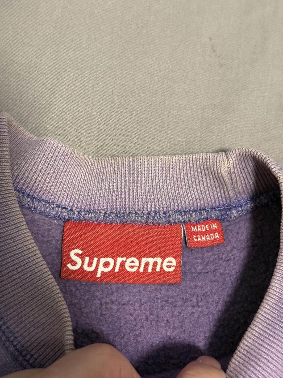 Supreme Supreme 2005 teal on purple box logo crewneck Size US M / EU 48-50 / 2 - 3 Thumbnail