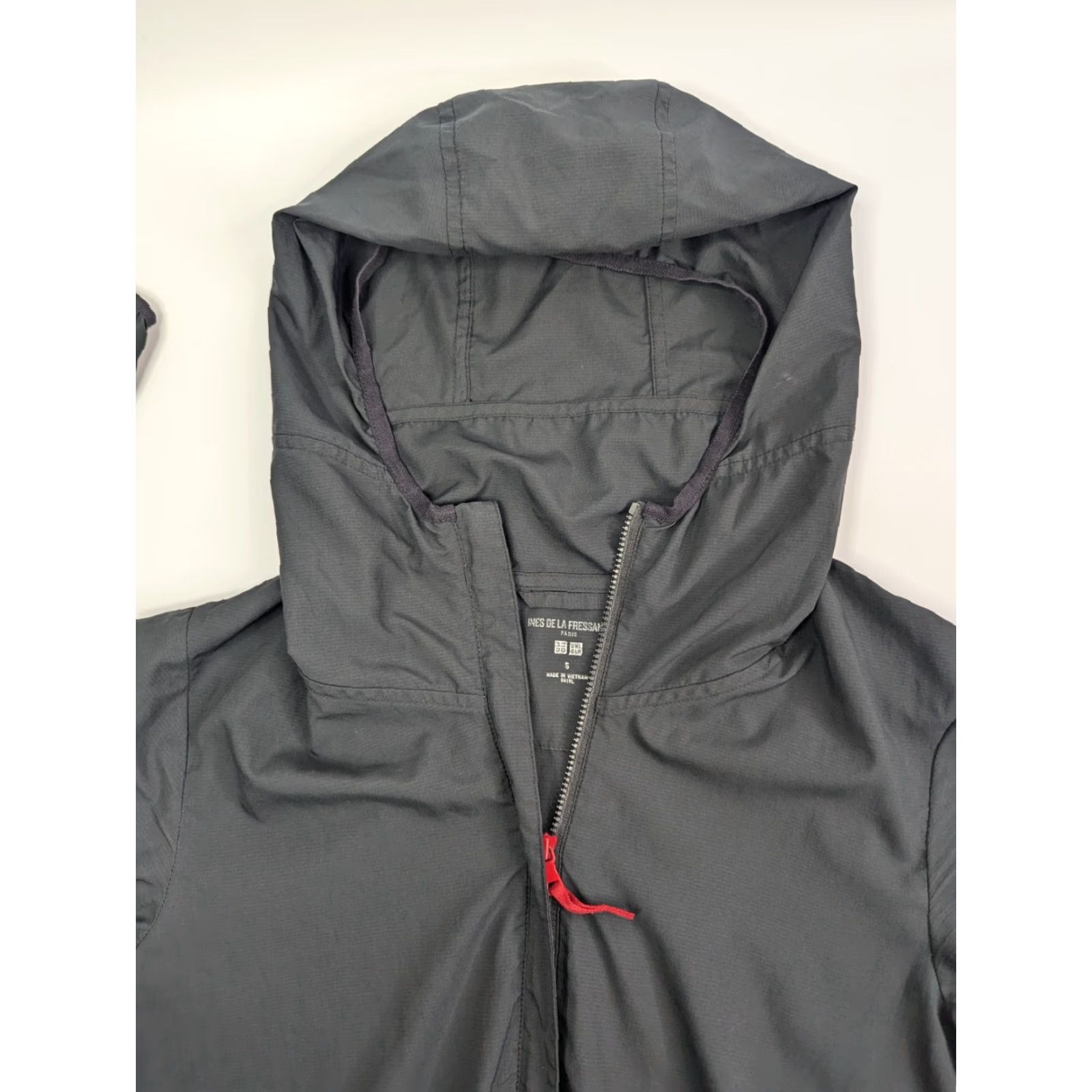 Uniqlo Uniqlo Hooded Parka Black Women's Size Small Zip Pocketable Water Repellant Outdoor Light Hooded Parka Size S / US 4 / IT 40 - 7 Thumbnail