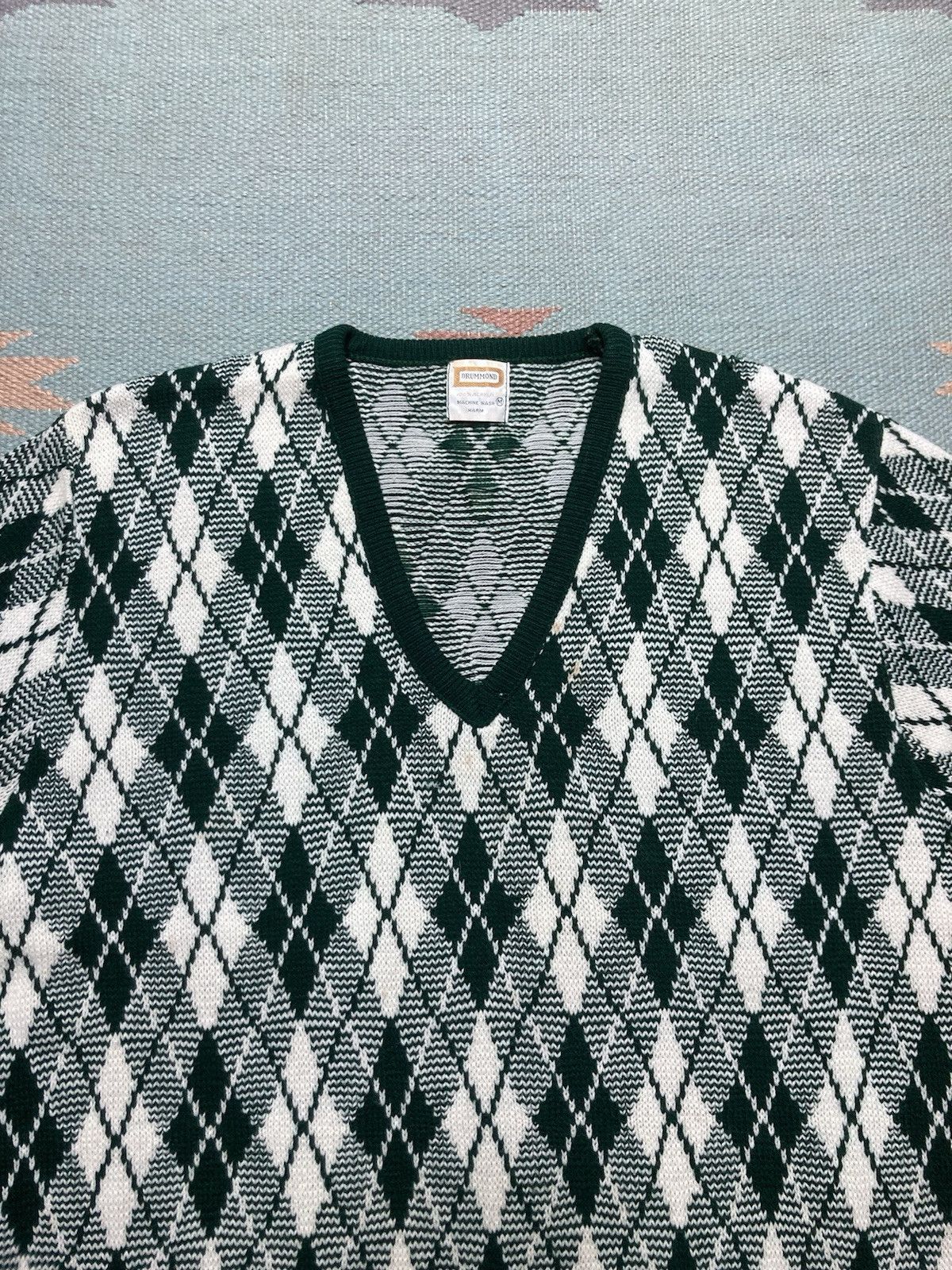 Vintage acrylic knit sweater Drummond argyle diamonds v neck medium Size US M / EU 48-50 / 2 - 2 Thumbnail