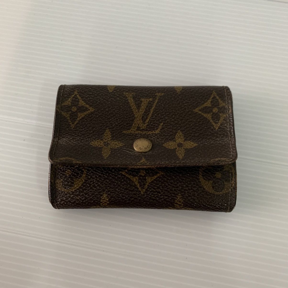 Louis Vuitton Authentic Louis Vuitton Coin Bag Size ONE SIZE - 1 Thumbnail