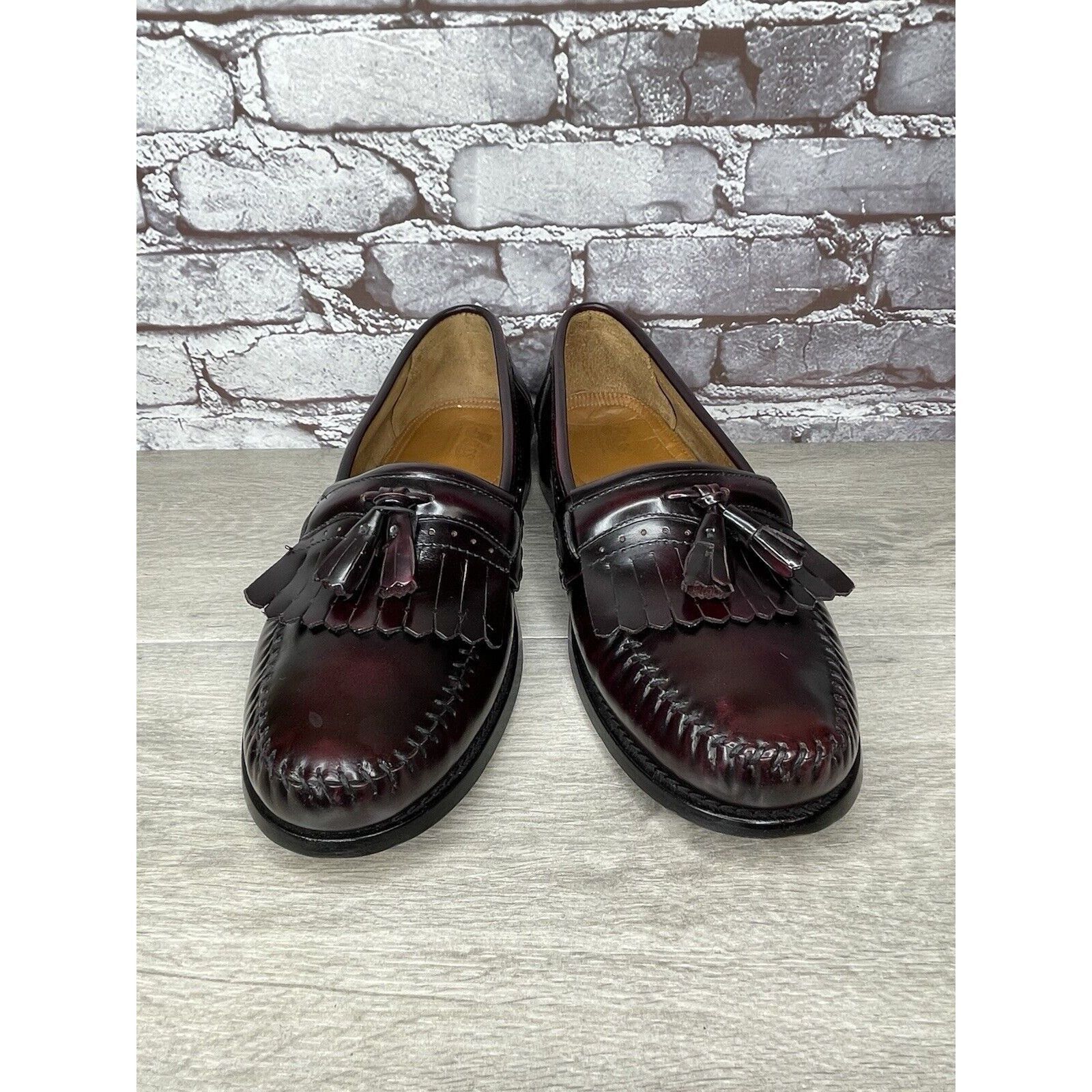 G.H. Bass & Co. G.H. Bass Weejuns Burgundy Leather Handcrafted Kiltie Loafer Size US 13 / EU 46 - 7 Thumbnail