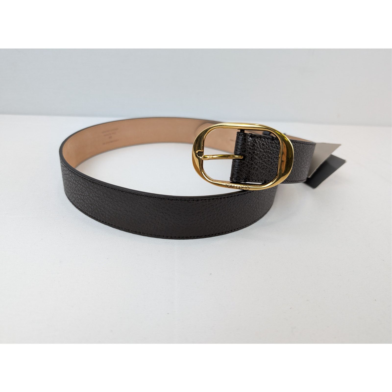 Tom Ford o1rshd1 Size: 85 / Men's Vacchetta Leather Oval-Buckle Belt Size 34 - 15 Thumbnail