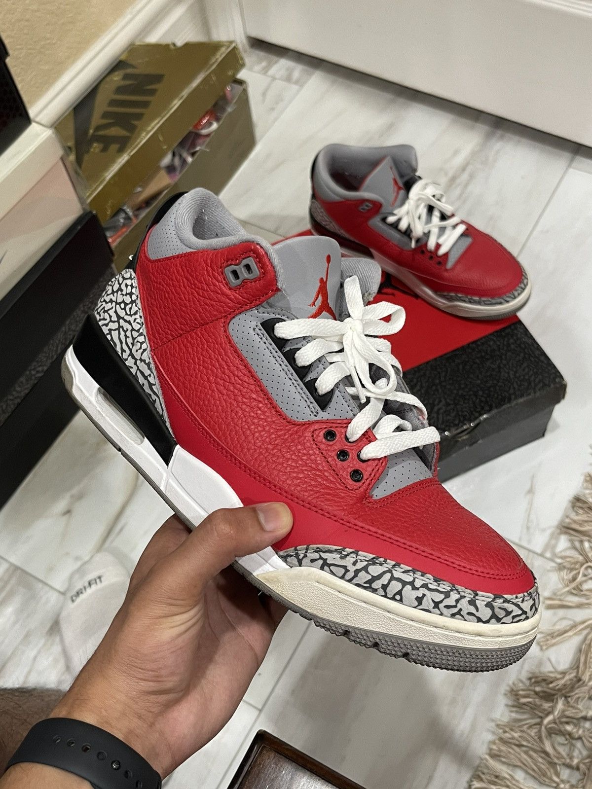 Jordan Brand Jordan 3 SE Size US 11 / EU 44 - 2 Thumbnail
