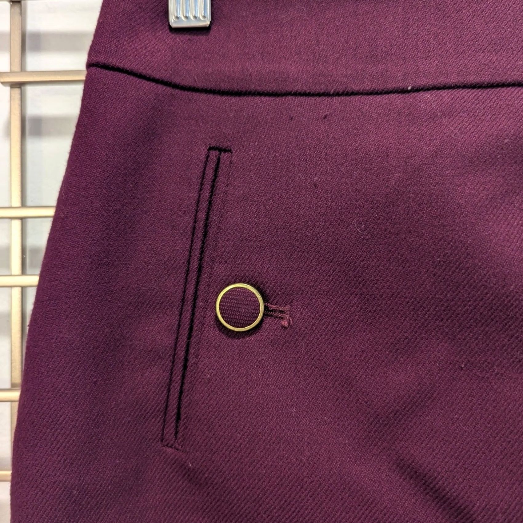 Loft VINTAGE? No — Loft Petite burgundy tweed A-line Skirt Gold Button Pockets Women's 8P Office Workwear Casual Party/Cocktail (Petites) - LOFT Size 30" / US 8 / IT 44 - 3 Thumbnail