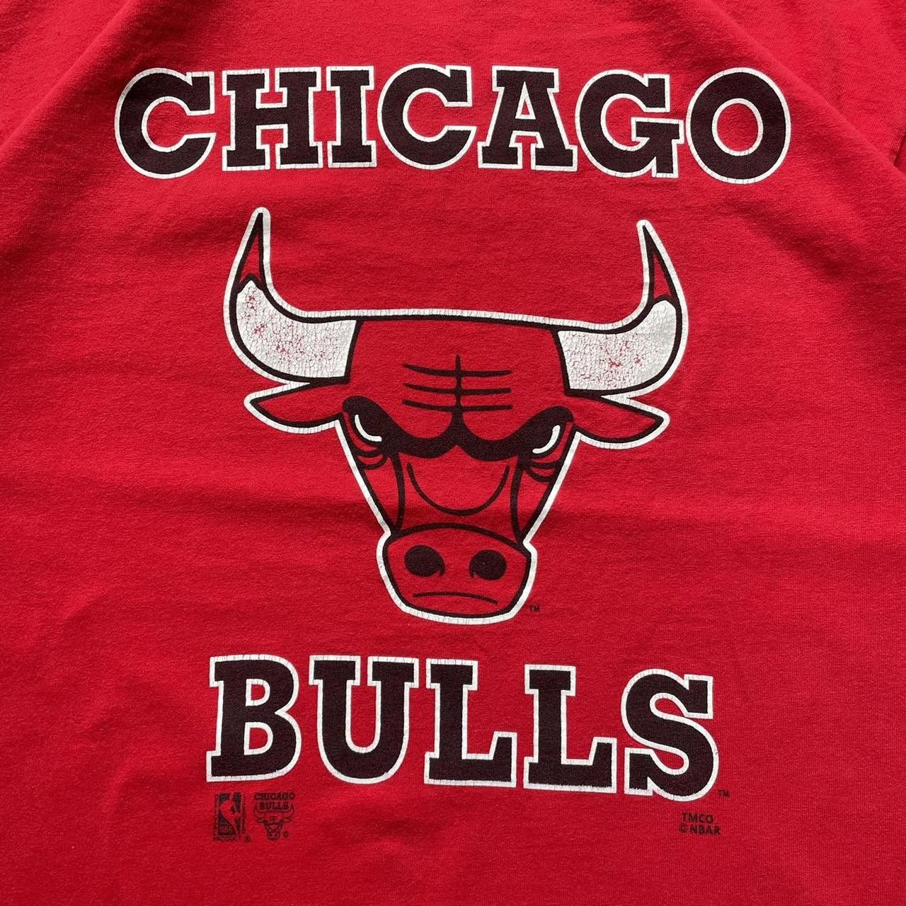 NBA × Vintage Vintage Y2K 90's Chicago Bulls Logo Graphic Tee Size US XL / EU 56 / 4 - 2 Thumbnail