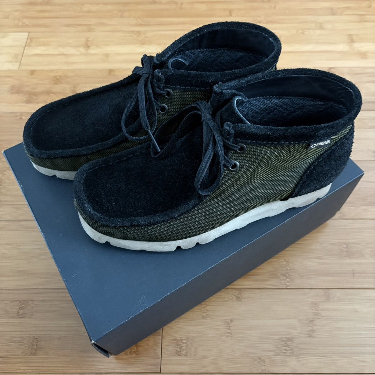 Clarks × Haven Wallabee GTX Size US 7.5 / EU 40-41 - 2 Thumbnail