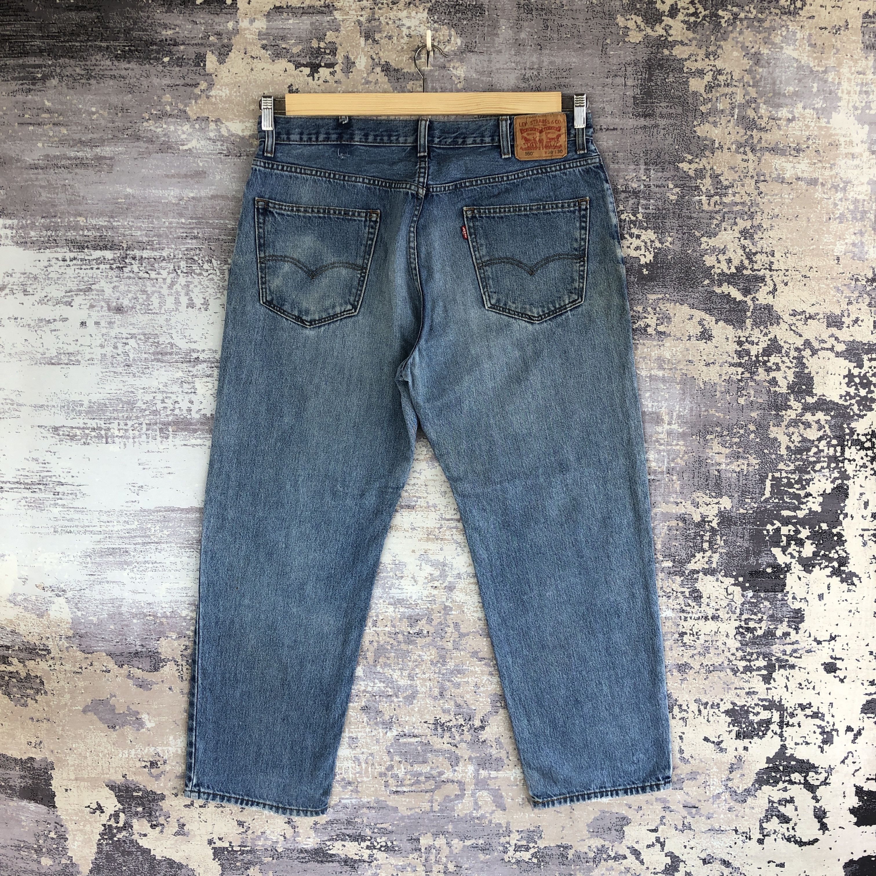 Levi's Vintage Y2K Levis 550 Baggy Jeans Levis Faded Loose Denim Size US 38 / EU 54 - 2 Thumbnail