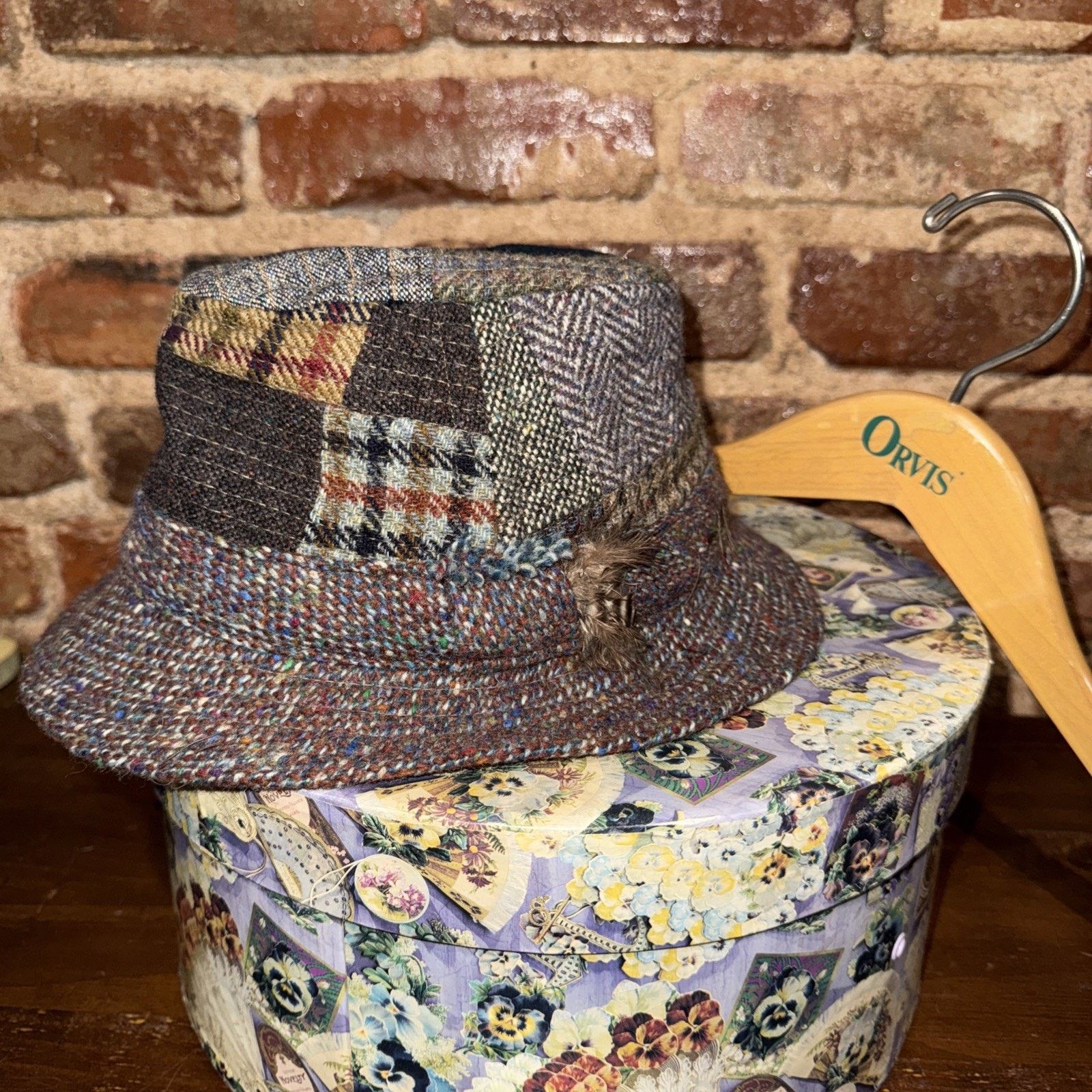 Orvis VINTAGE ORVIS Ireland Wool Fedora Men tweed patchwork Sz Sm Size 30 - 1 Thumbnail
