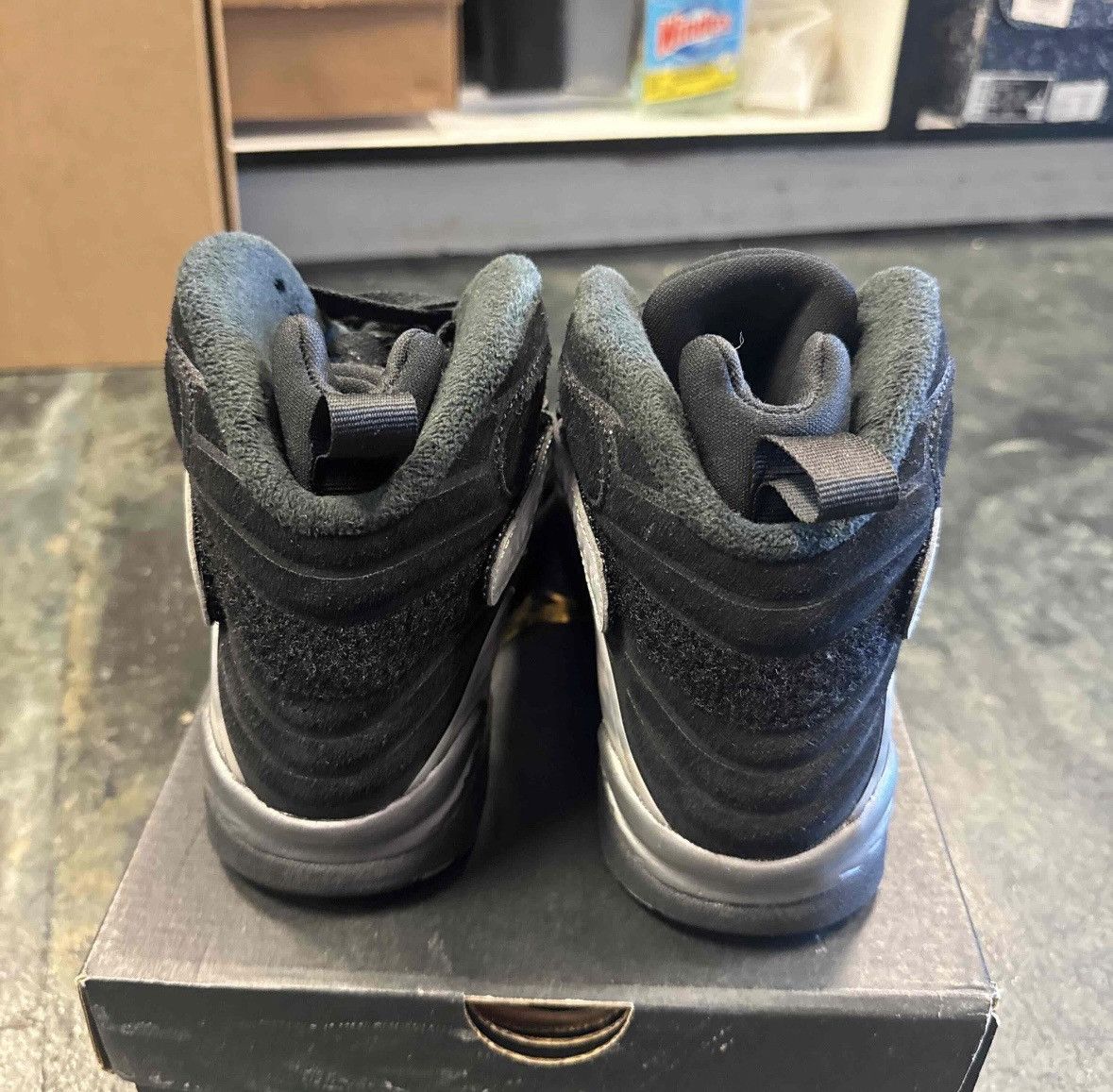 Jordan Brand Jordan 8 Gunsmoke Size US 6.5 / EU 39-40 - 4 Thumbnail