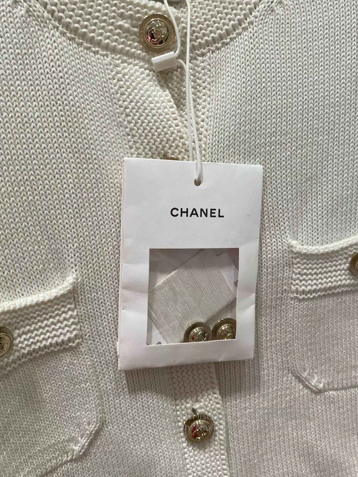 Chanel Chanel 21 Equestrian White Knit Cardigan. Size US XS / EU 42 / 0 - 2 Thumbnail