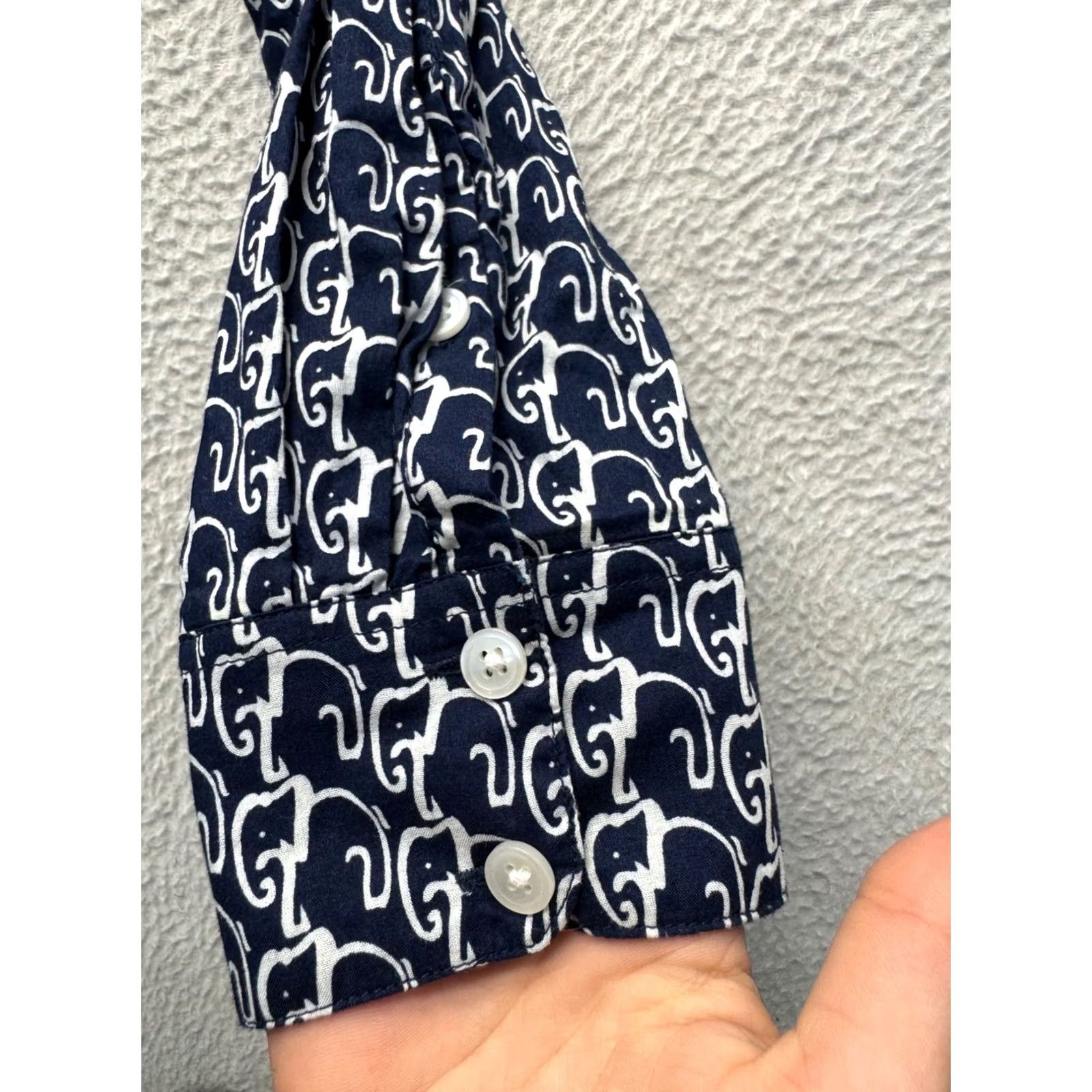 Vintage Crown & Ivy Navy Elephant Print Button-Down Shirt Womens S 100% Cotton Size S / US 4 / IT 40 - 5 Thumbnail