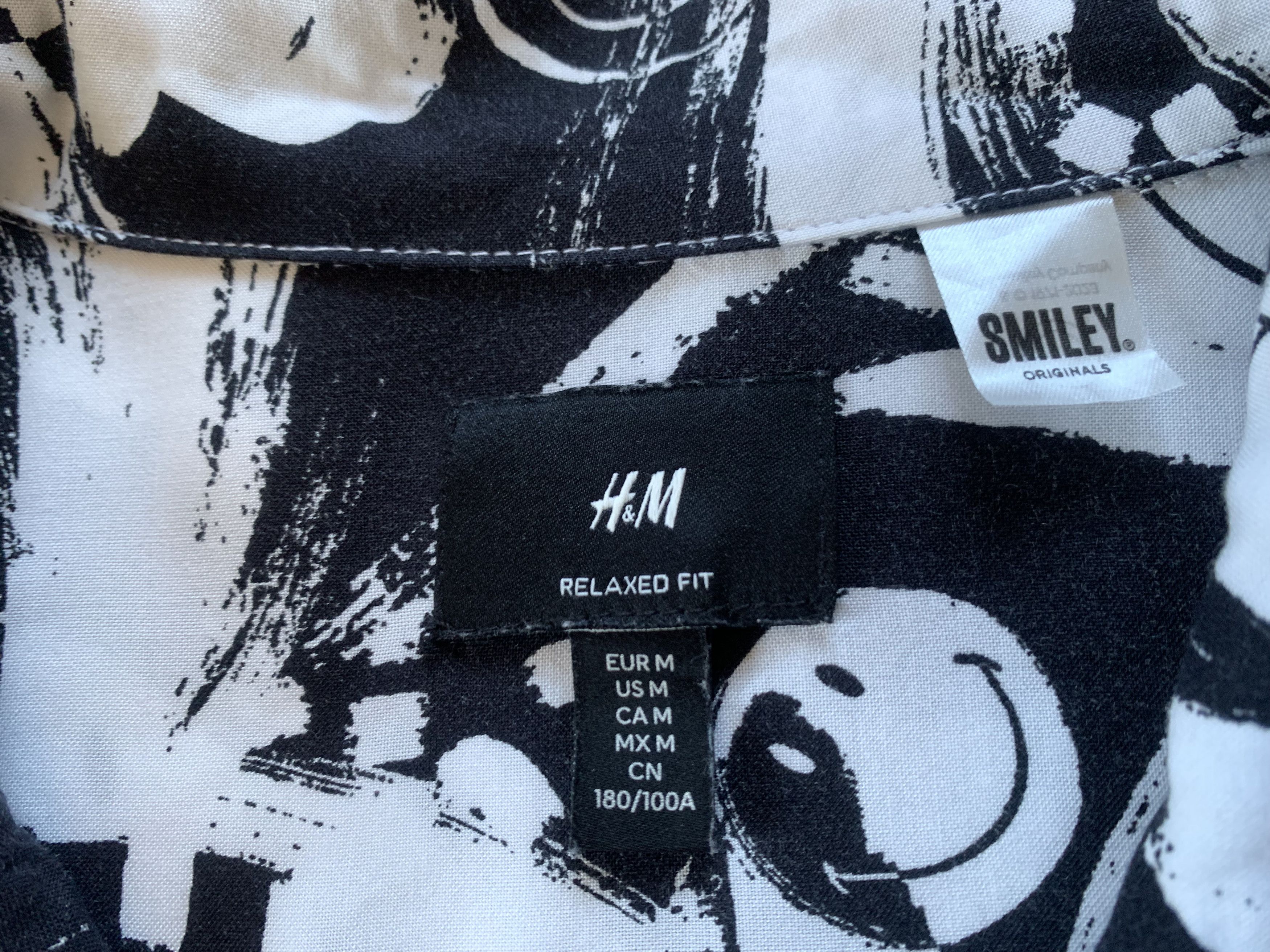 H&M H&M Smiley Relaxed Fit Hawaiian Short Sleeve Shirt Size US M / EU 48-50 / 2 - 5 Thumbnail