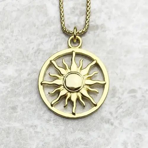 Jewelry Sun Pendant Necklace Size ONE SIZE - 1 Thumbnail
