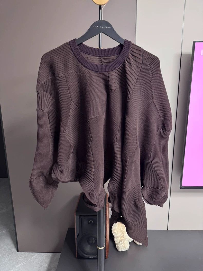 Issey Miyake ISSEY MIYAKE Pleated Knit Long Sleeve Top - dmc Size US M / EU 48-50 / 2 - 1 Thumbnail