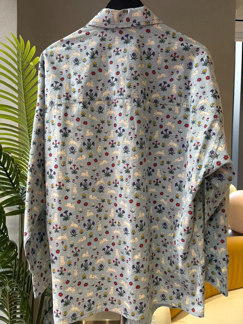 Gucci Gucci Size 36 Blue flower rabbit shirt, size 36 2502-Nexta Size US XS / EU 42 / 0 - 2 Thumbnail