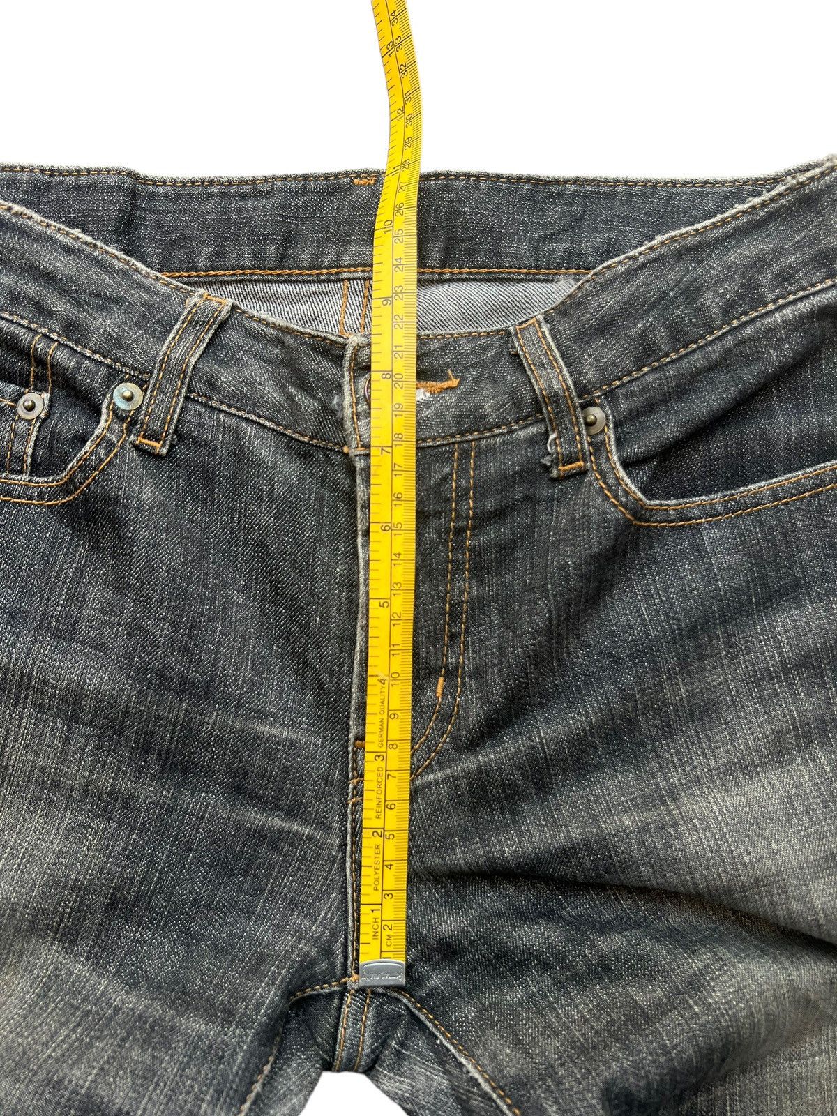 Uniqlo Uniqlo Black Low Rise Bootcut Flare Denim Jeans 30x29 Size 30" / US 8 / IT 44 - 13 Thumbnail