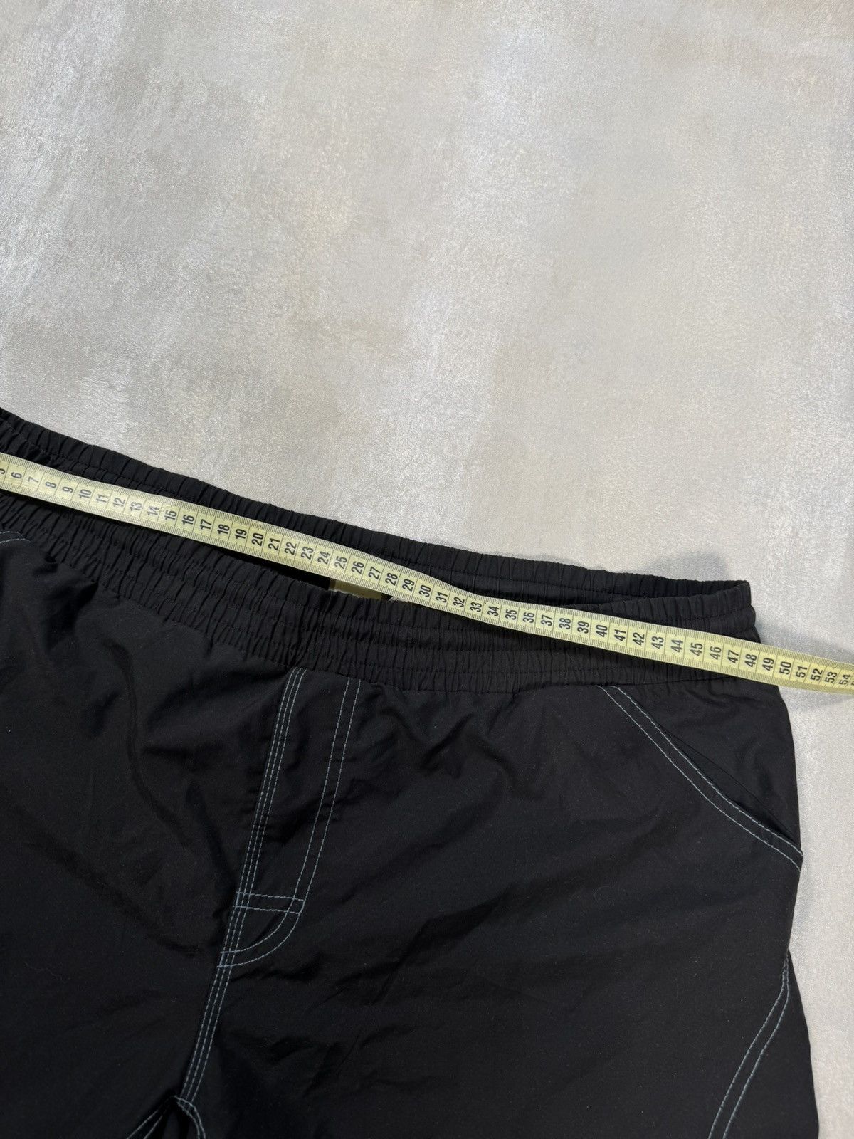 Vintage Nike Vintage Y2K Retro Sports Shorts Size US 35 - 7 Thumbnail