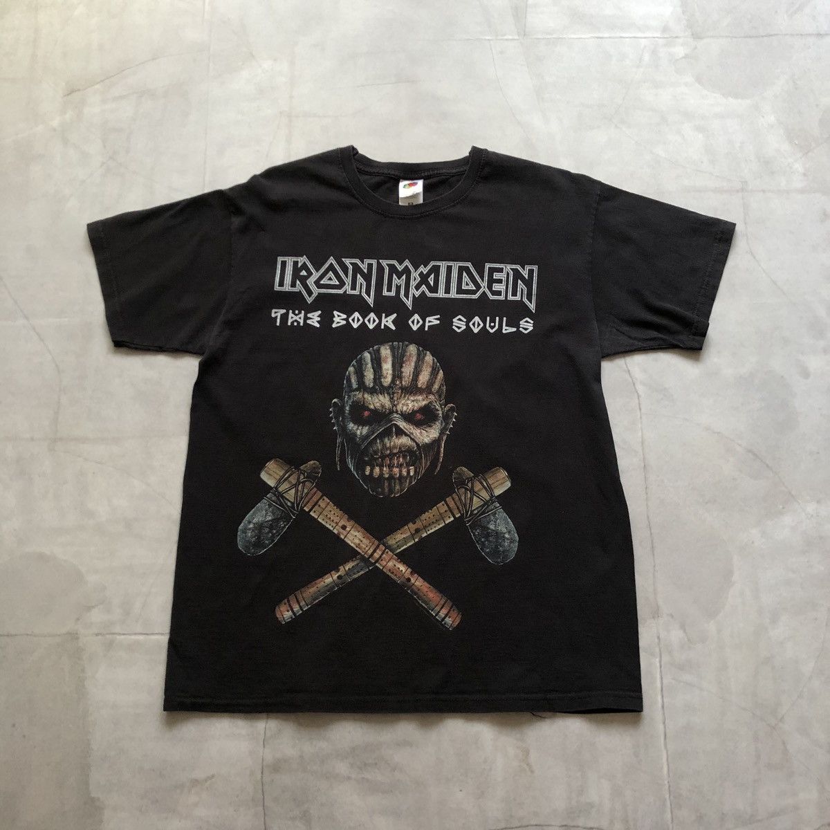 Band Tees × Iron Maiden × Vintage Vintage Iron Maiden T-Shirt tour Faded Style 90s Y2K Masks Size US M / EU 48-50 / 2 - 1 Thumbnail