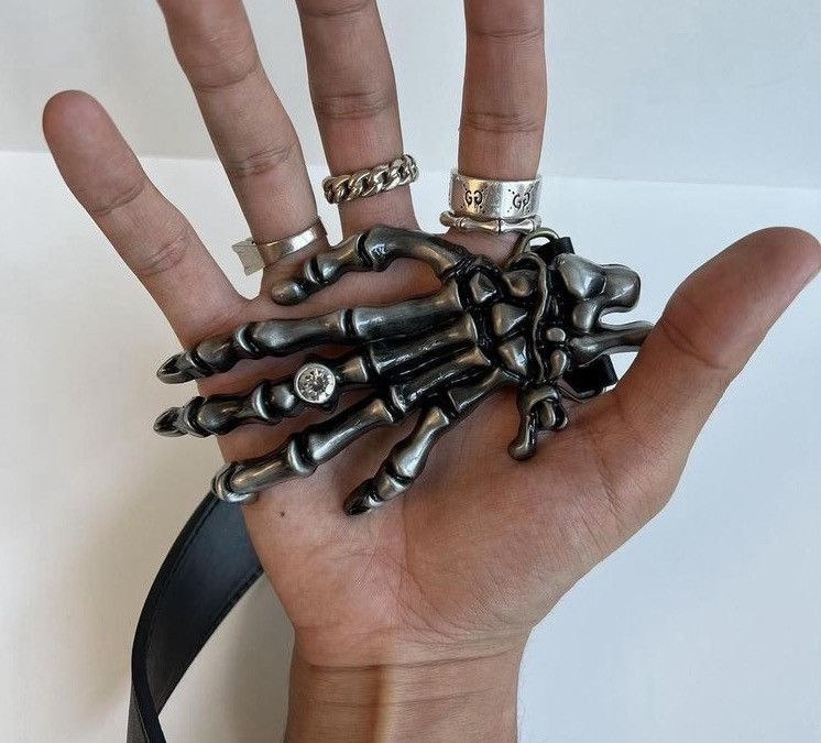 Vintage Black PU Leather Studded Belt with Skeleton Hand Buckle Size ONE SIZE - 2 Thumbnail