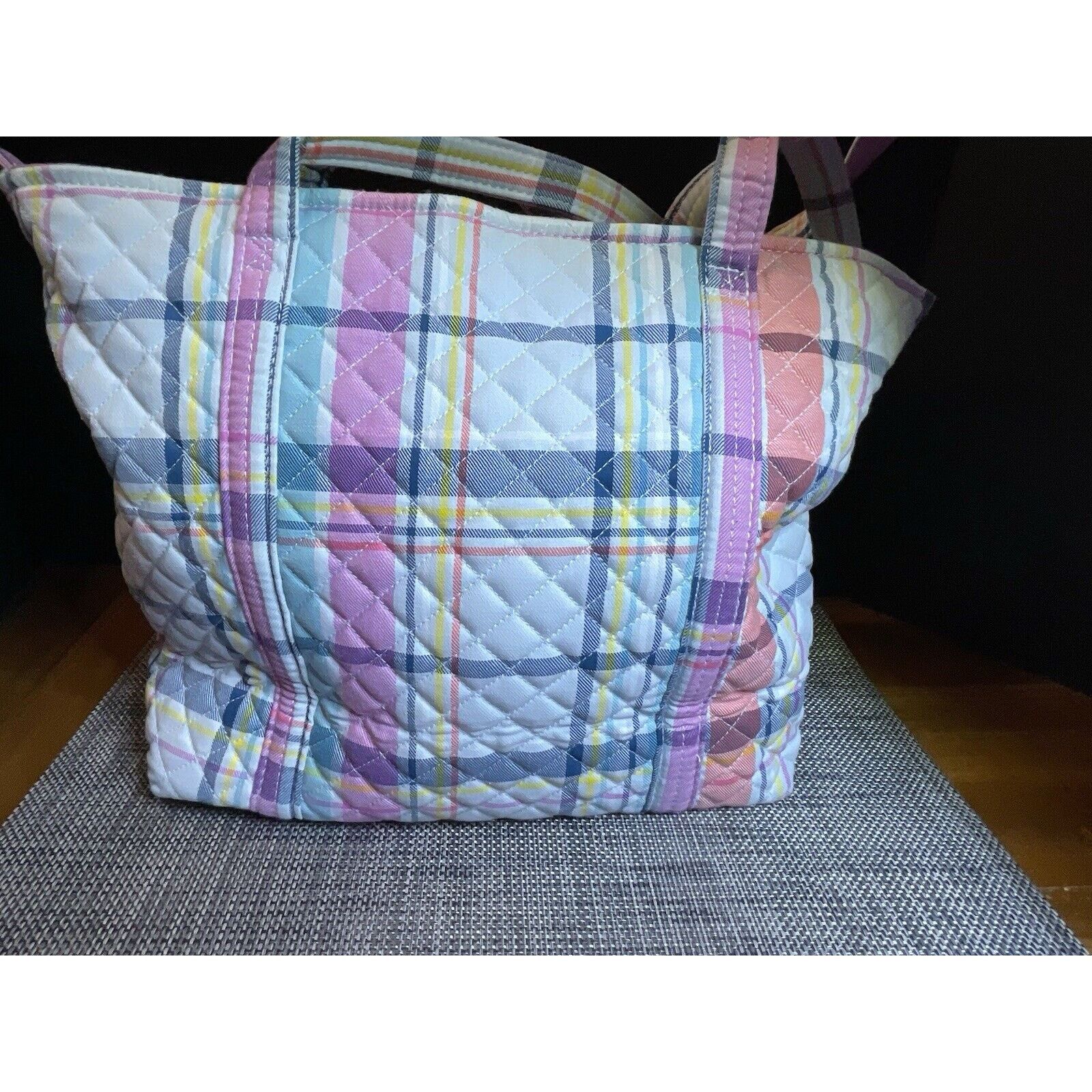 Vera Bradley Vera Bradley "Pastel Plaid" Vera Tote Bag New without tags. Size ONE SIZE - 2 Thumbnail
