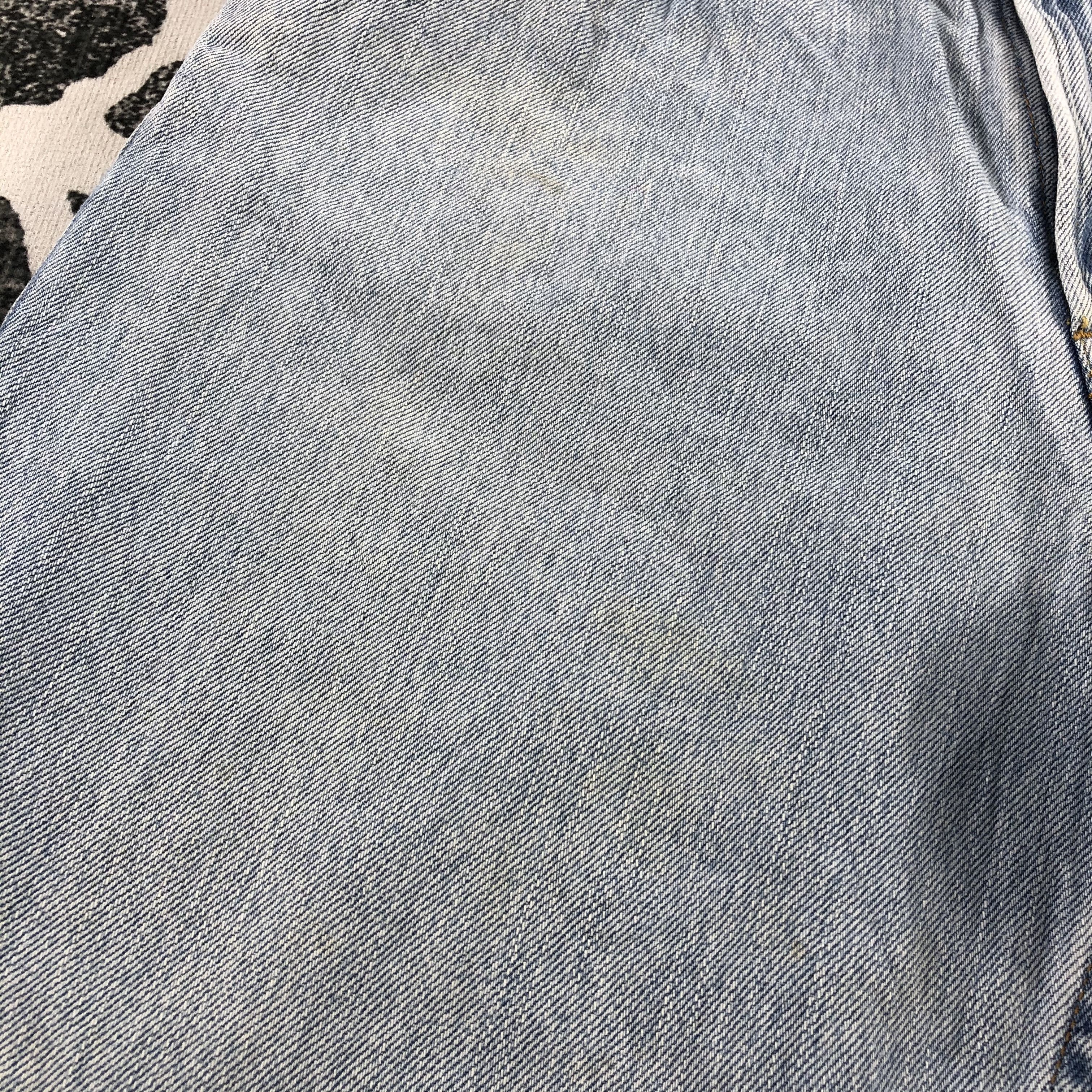 Levi's Vintage Levis 550 Jeans Medium Wash Denim KJ833 Size US 35 - 8 Thumbnail