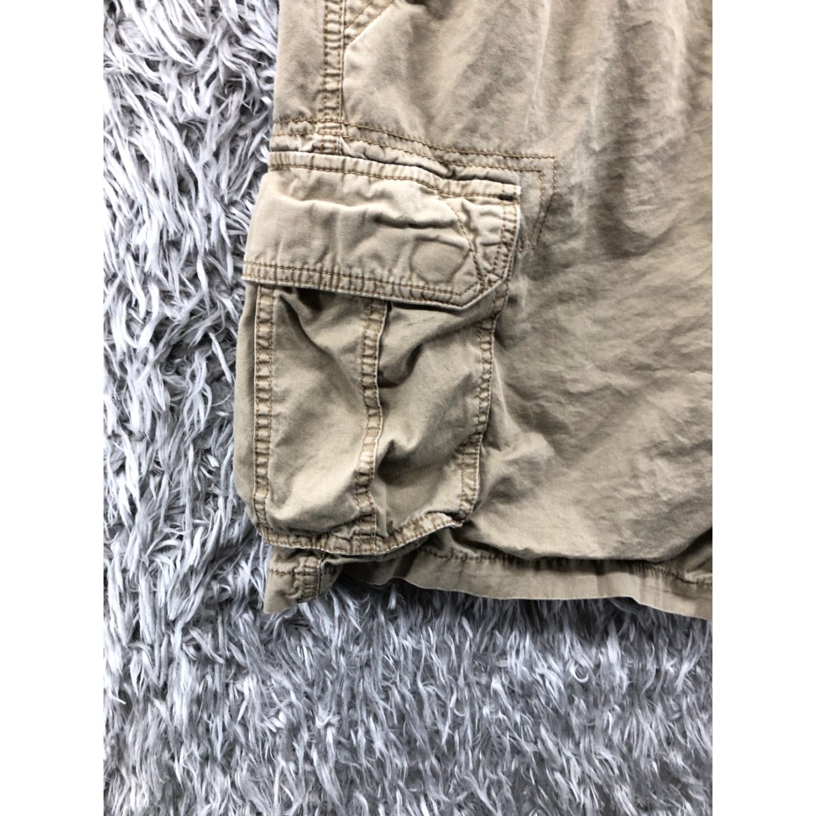 Vintage Junction West Cargo Shorts Mens Size 34 Mid Rise Beige Medium Wash Size US 34 / EU 50 - 4 Thumbnail