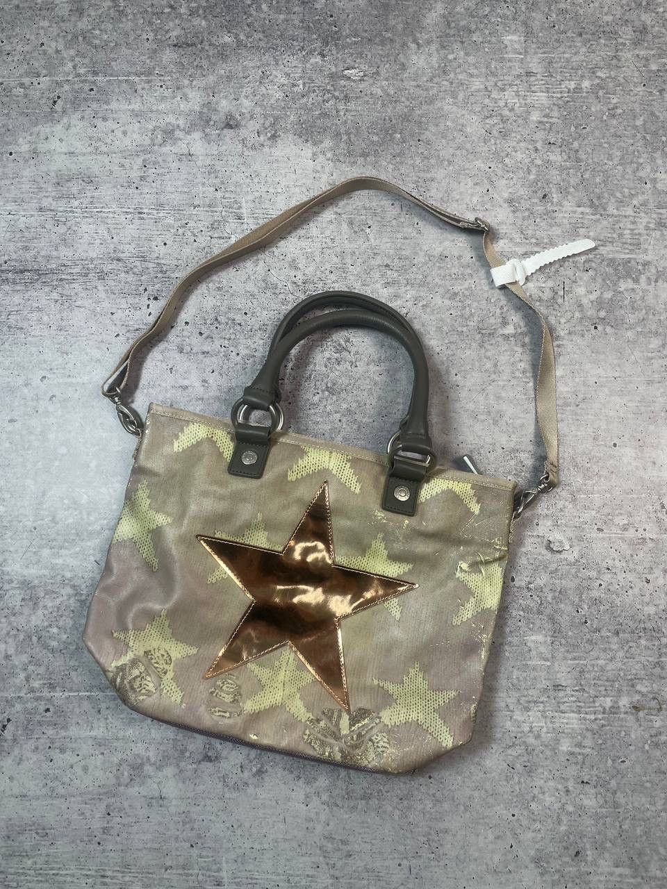 George Gina & Lucy Vintage George Gina Lucy GGL Hipper Star Bag Y2K Size ONE SIZE - 1 Thumbnail