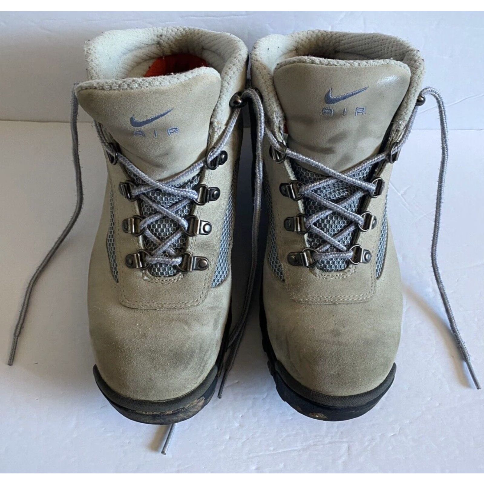 Nike ACG Nike ACG Boots Women Size 9 Gray Boots Lace Up Outdoor Women Size US 9 / IT 39 - 2 Thumbnail