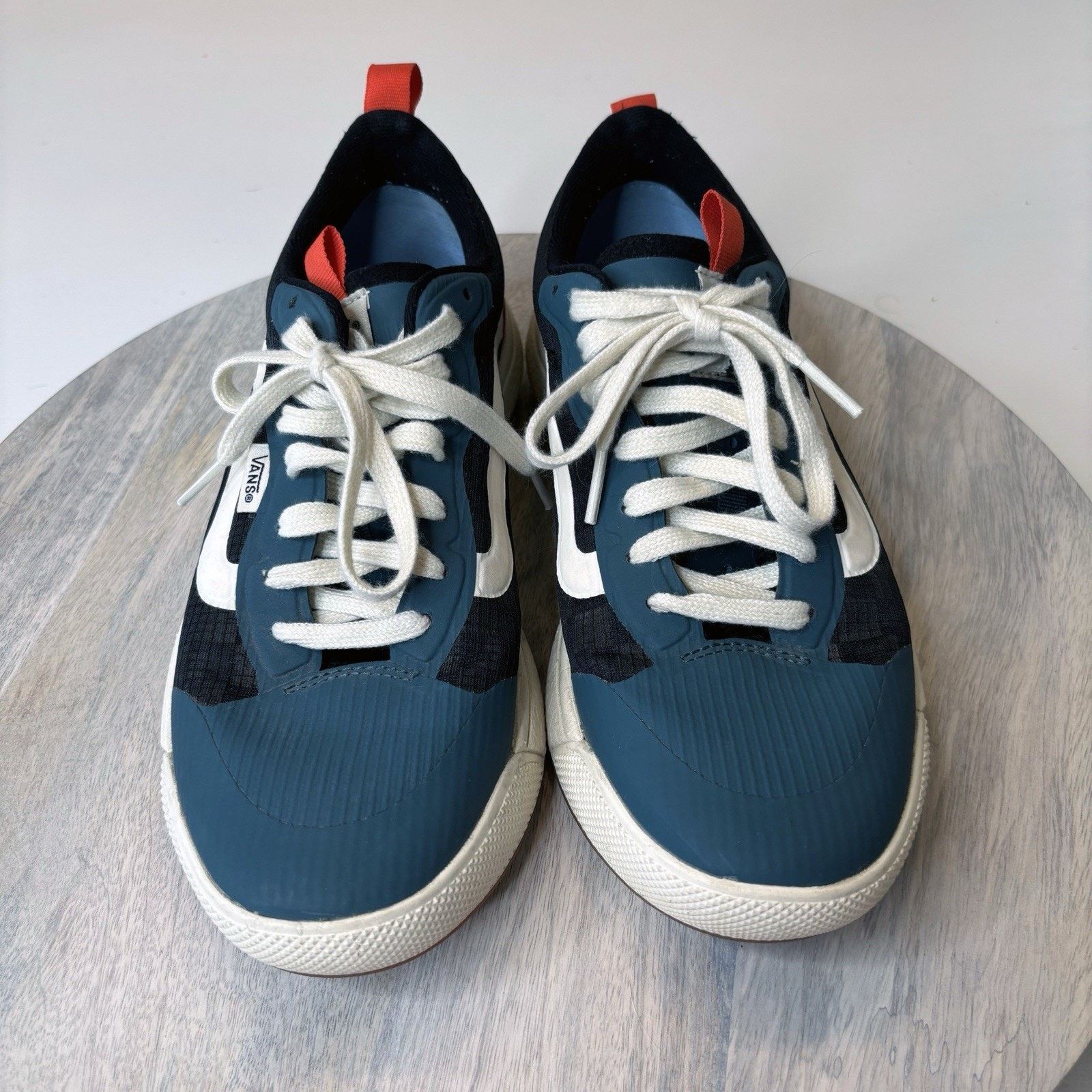 Vans Vans UltraRange Exo Blue White Black Sneakers Unisex M7 W8.5 Size US 7 / EU 40 - 4 Thumbnail