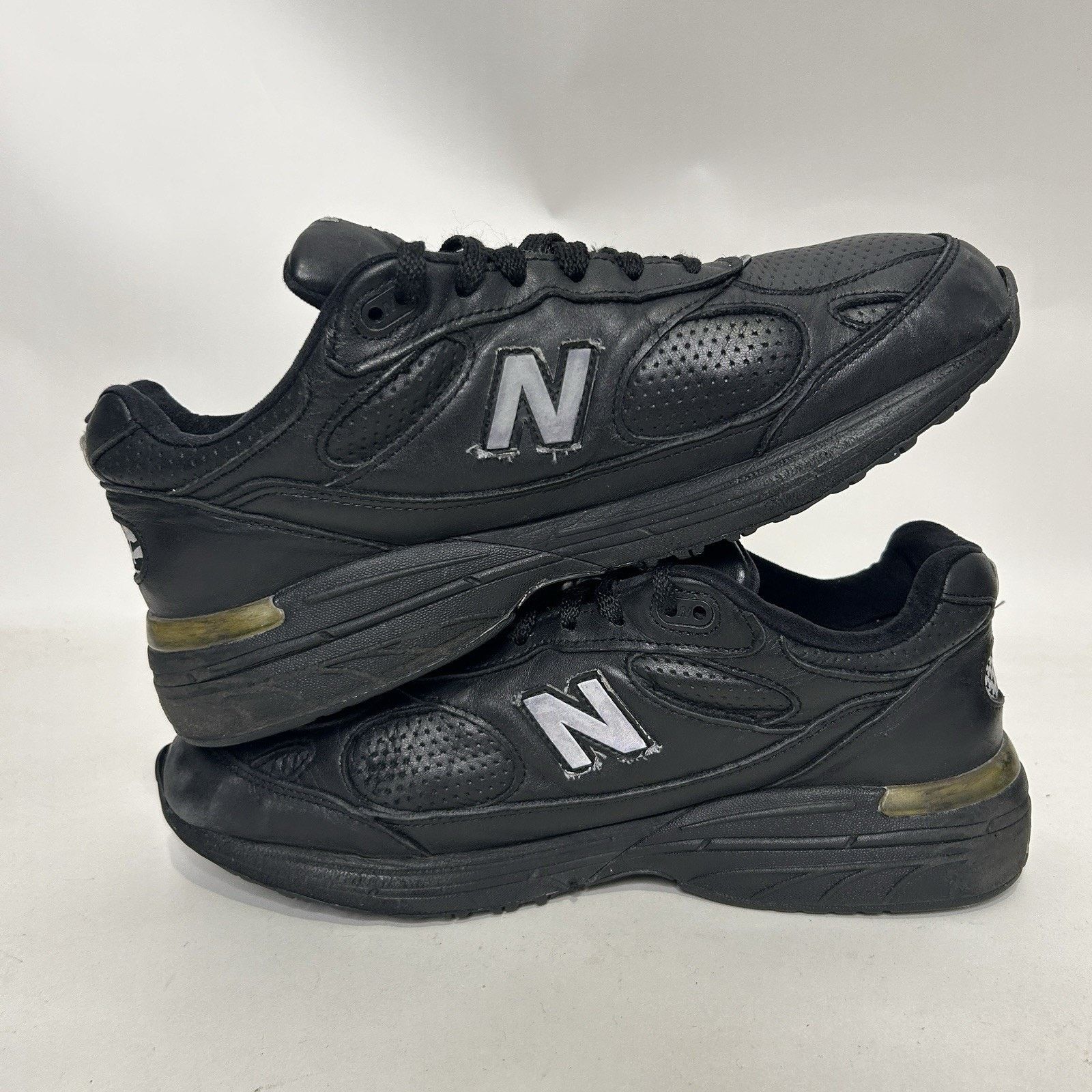New Balance New Balance 993 “Black Heritage Collection” MR993LBK Size US 9.5 / EU 42-43 - 3 Thumbnail