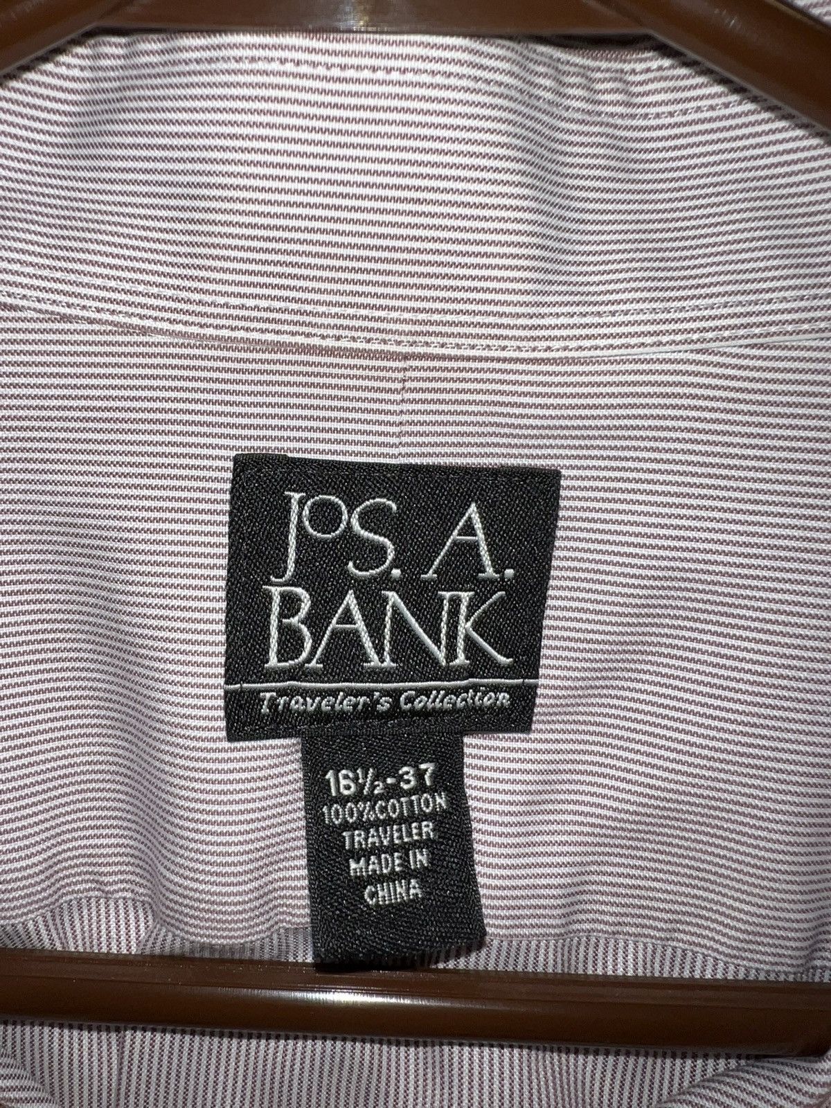 Jos. A. Bank Jos A Bank Travelers Collection dress shirt. Size US L / EU 52-54 / 3 - 3 Thumbnail